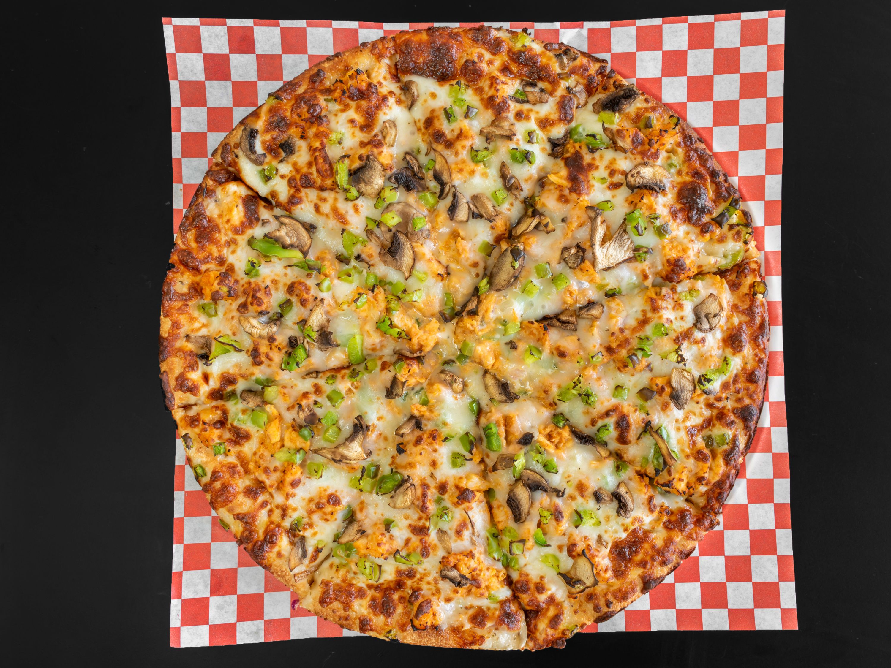 Garlic Chilli Chicken Pizza.