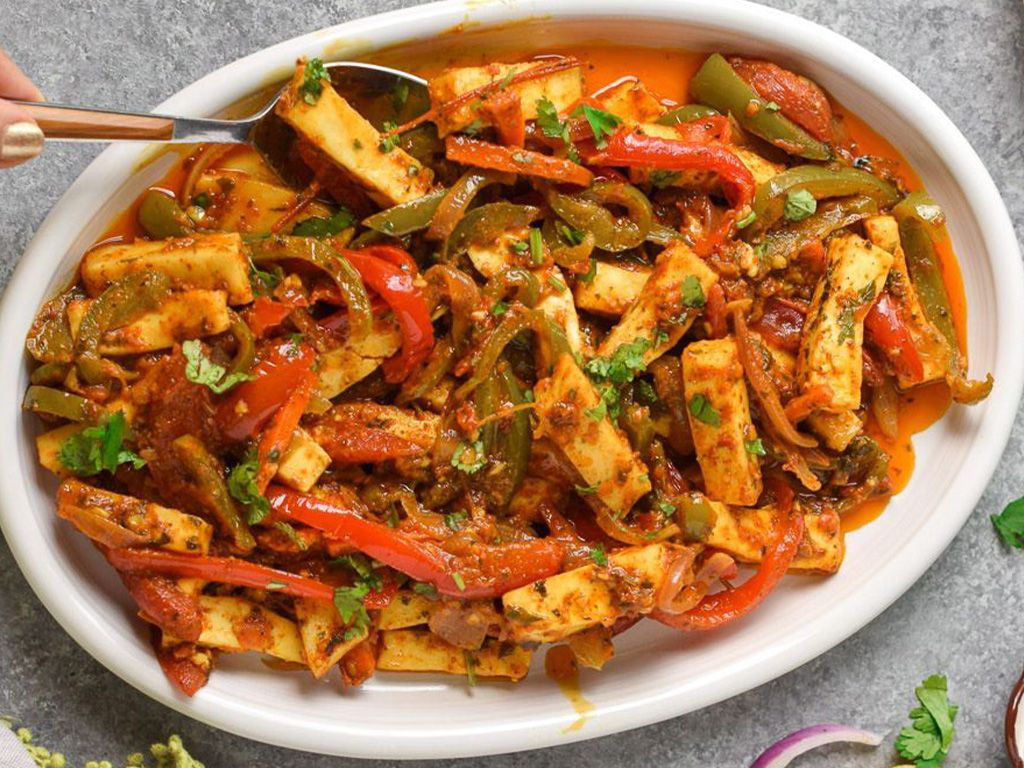 Paneer Jalfrezi (Small  Tray- Serves 10-12 People).