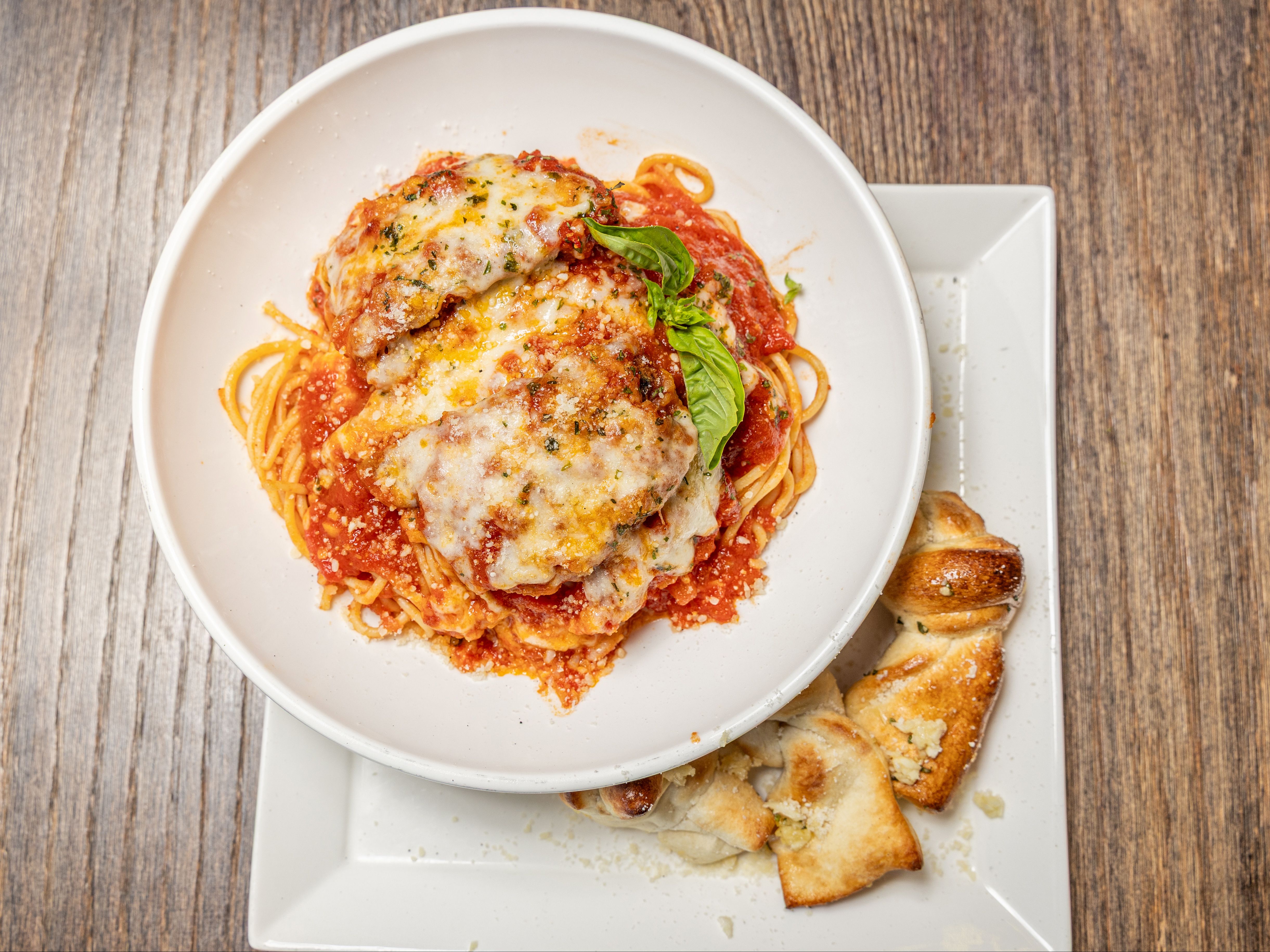 Chicken Parmigana Dinner