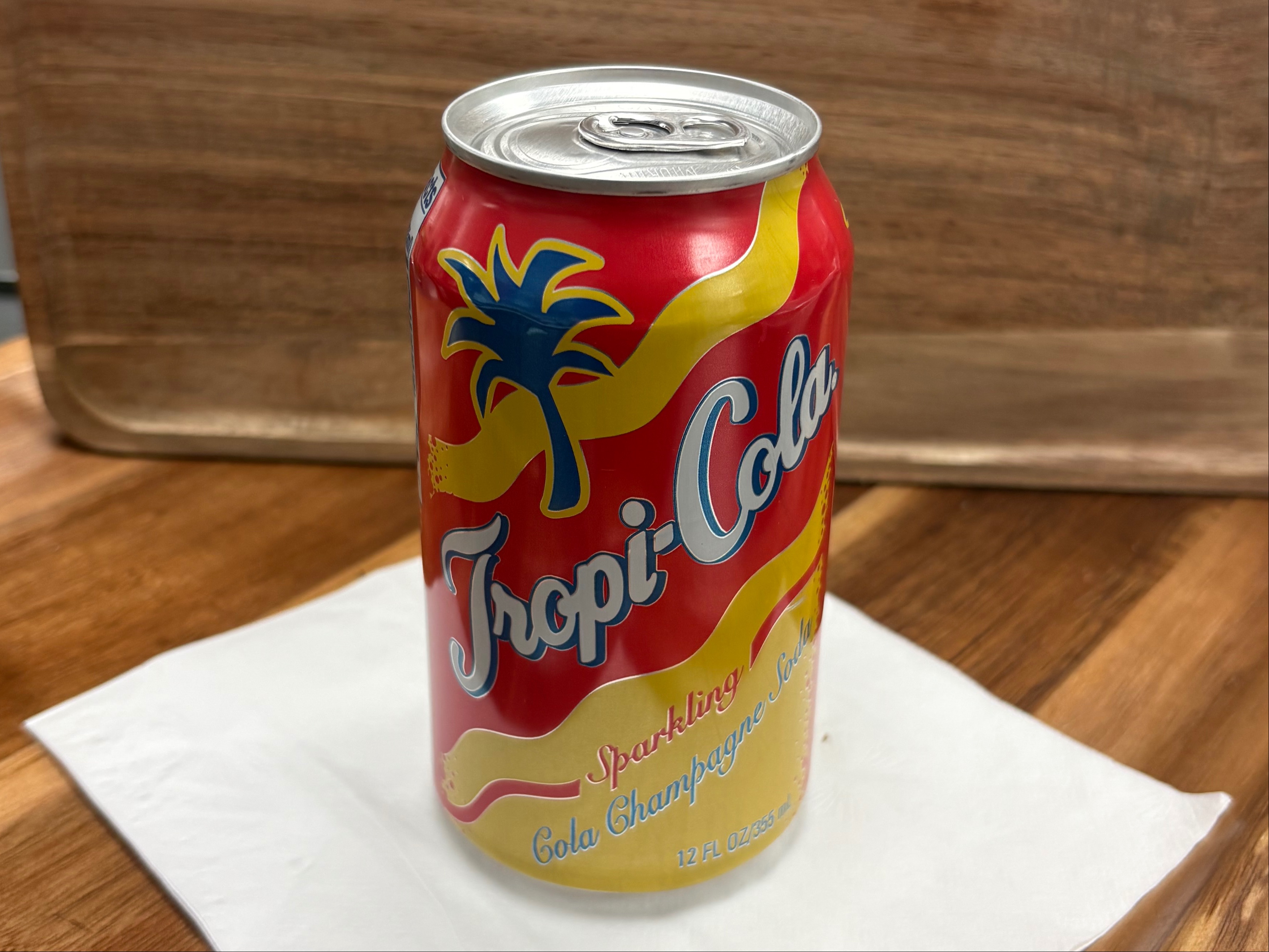 Tropi-Cola Champagne.