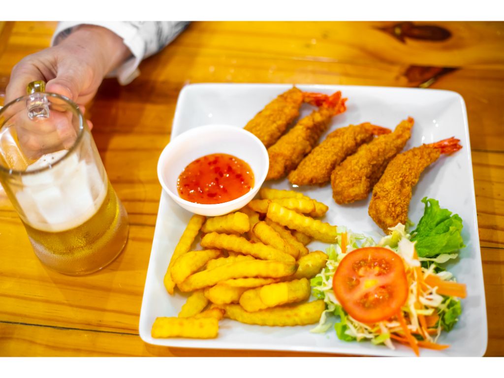 8Pc Shrimp And Jerk Fries (Seperate Plates).