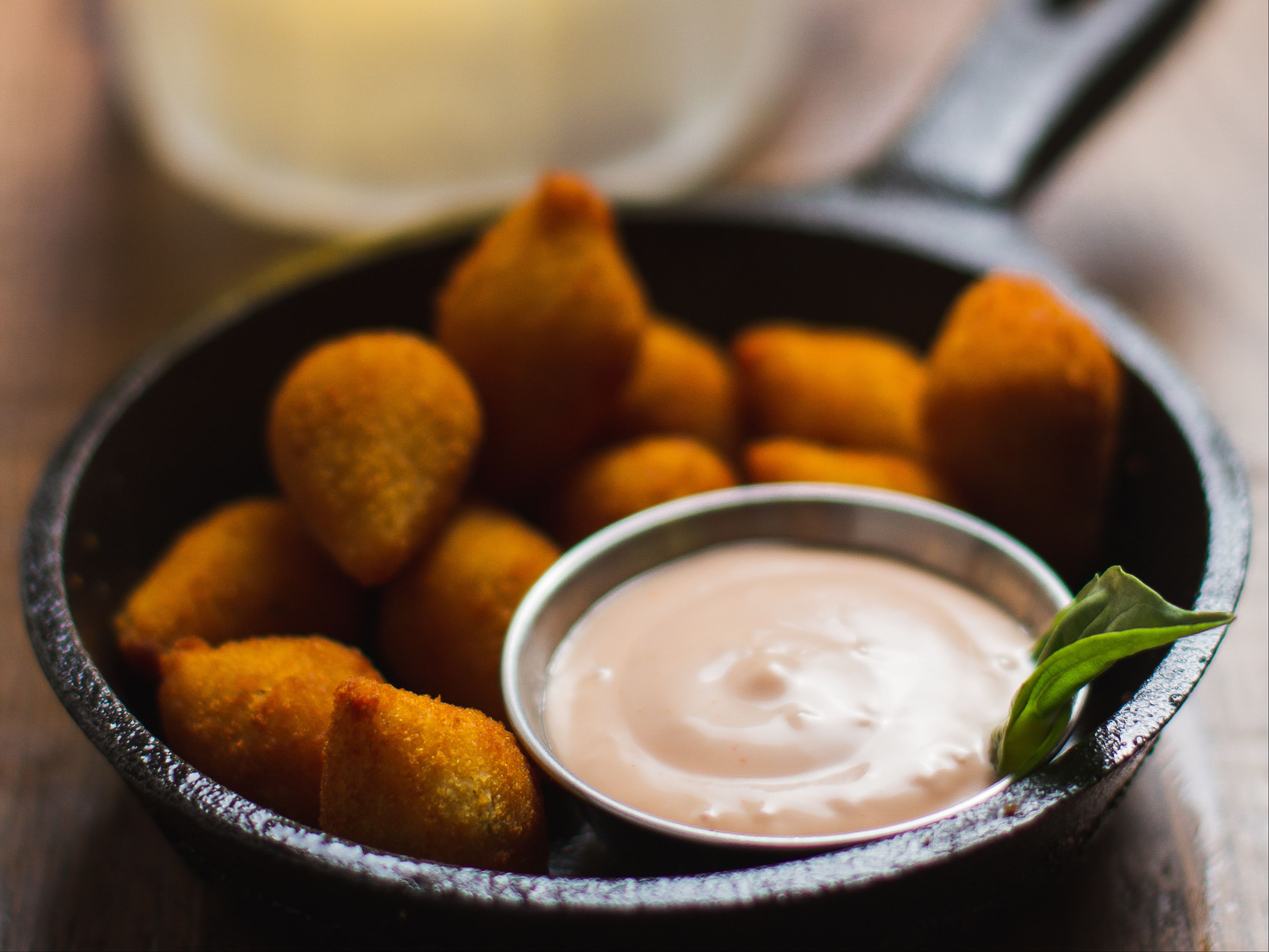 Mini Coxinha.