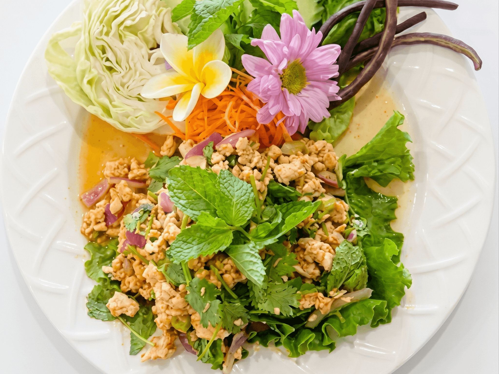 Larb Chicken Medium Party Tray.