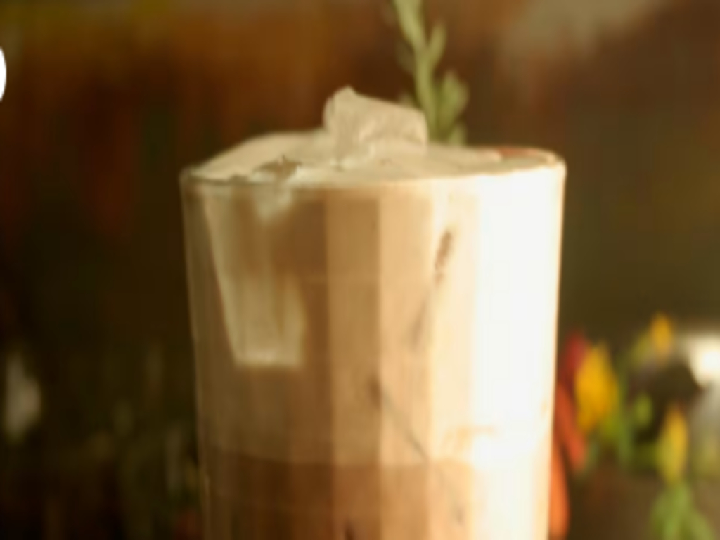 Q22 Caffe Latte - Iced.