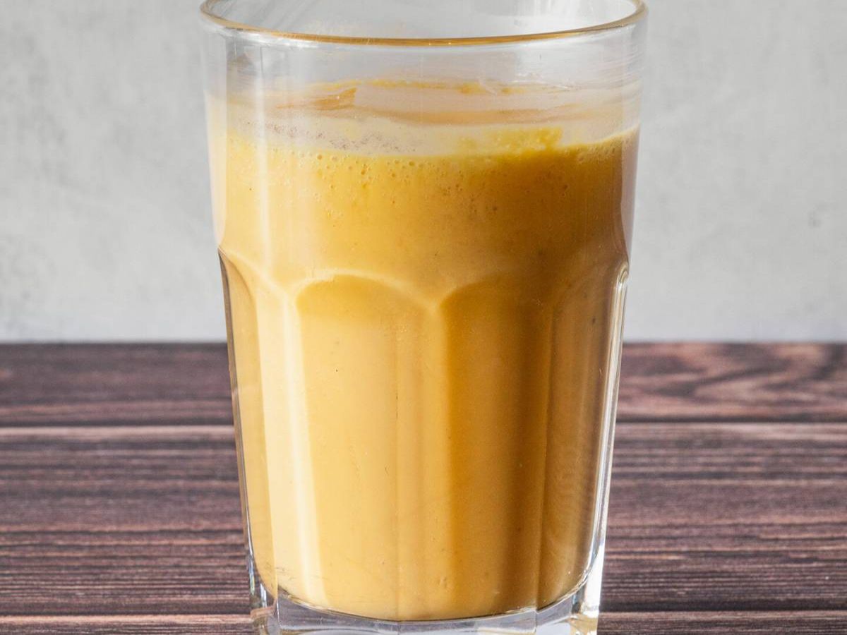 MANGO LASSI.