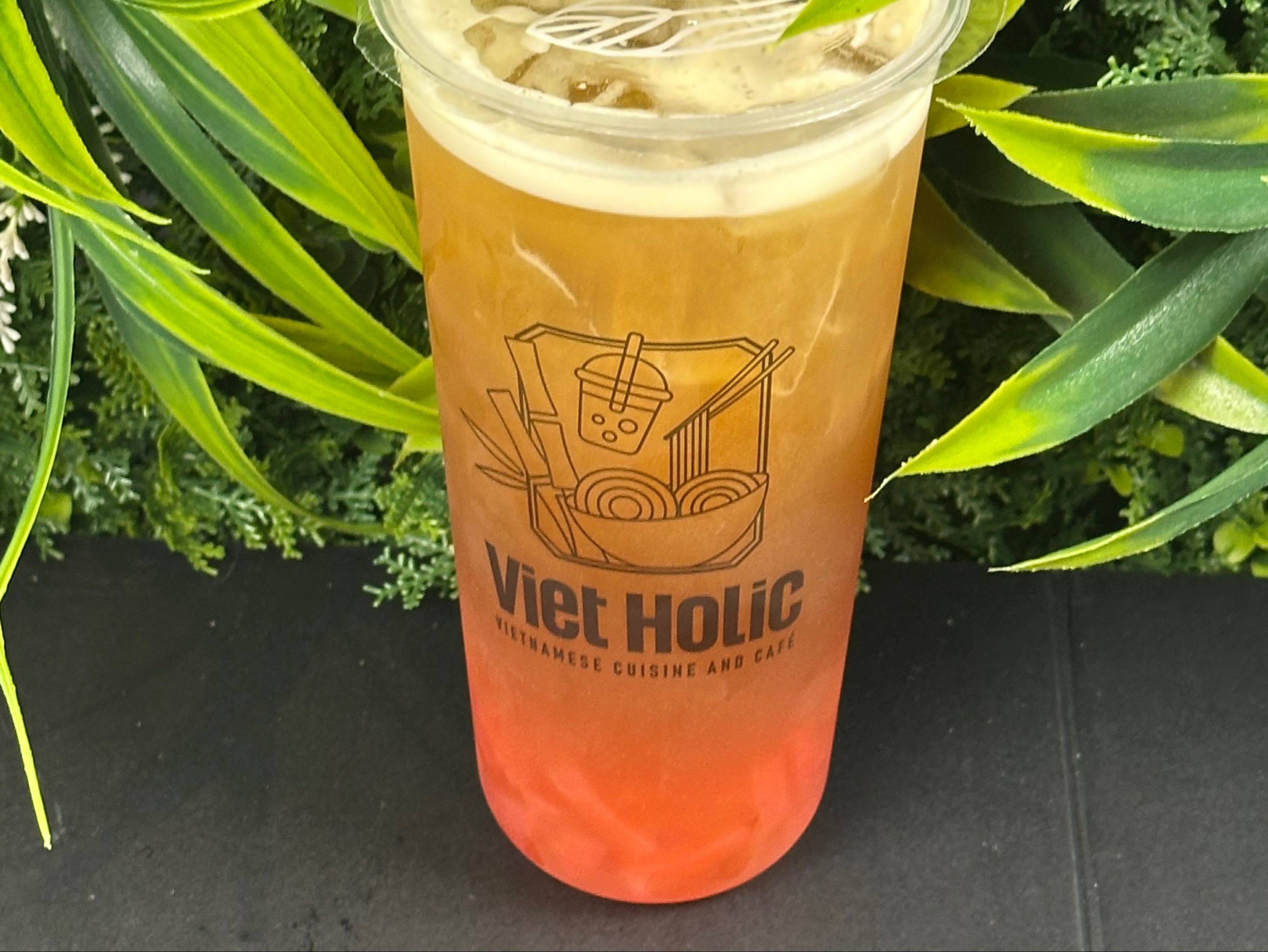 PEACH OOLONG TEA.