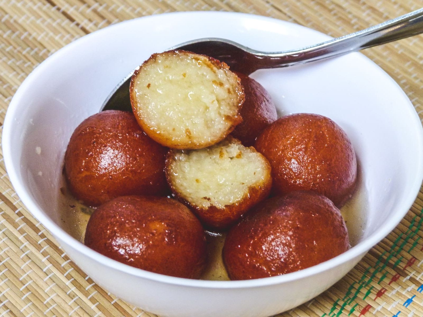 GULAB JAMUN (3 Pcs).