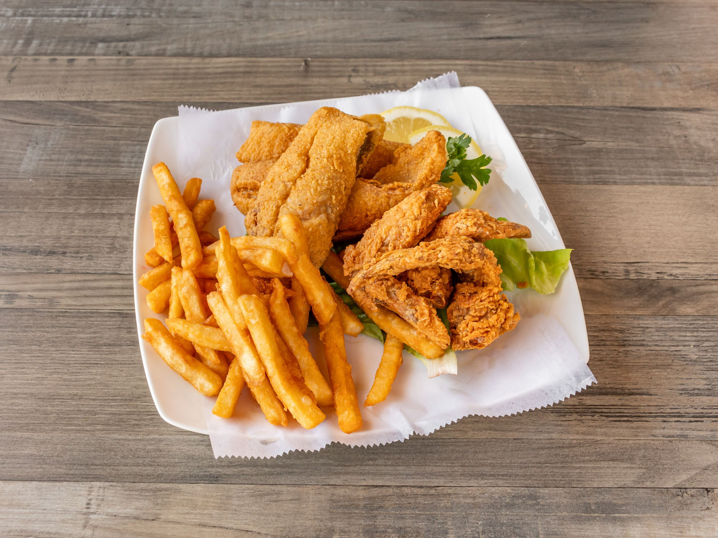 5 Wings\5 Fish ( Perch OR Whiting)