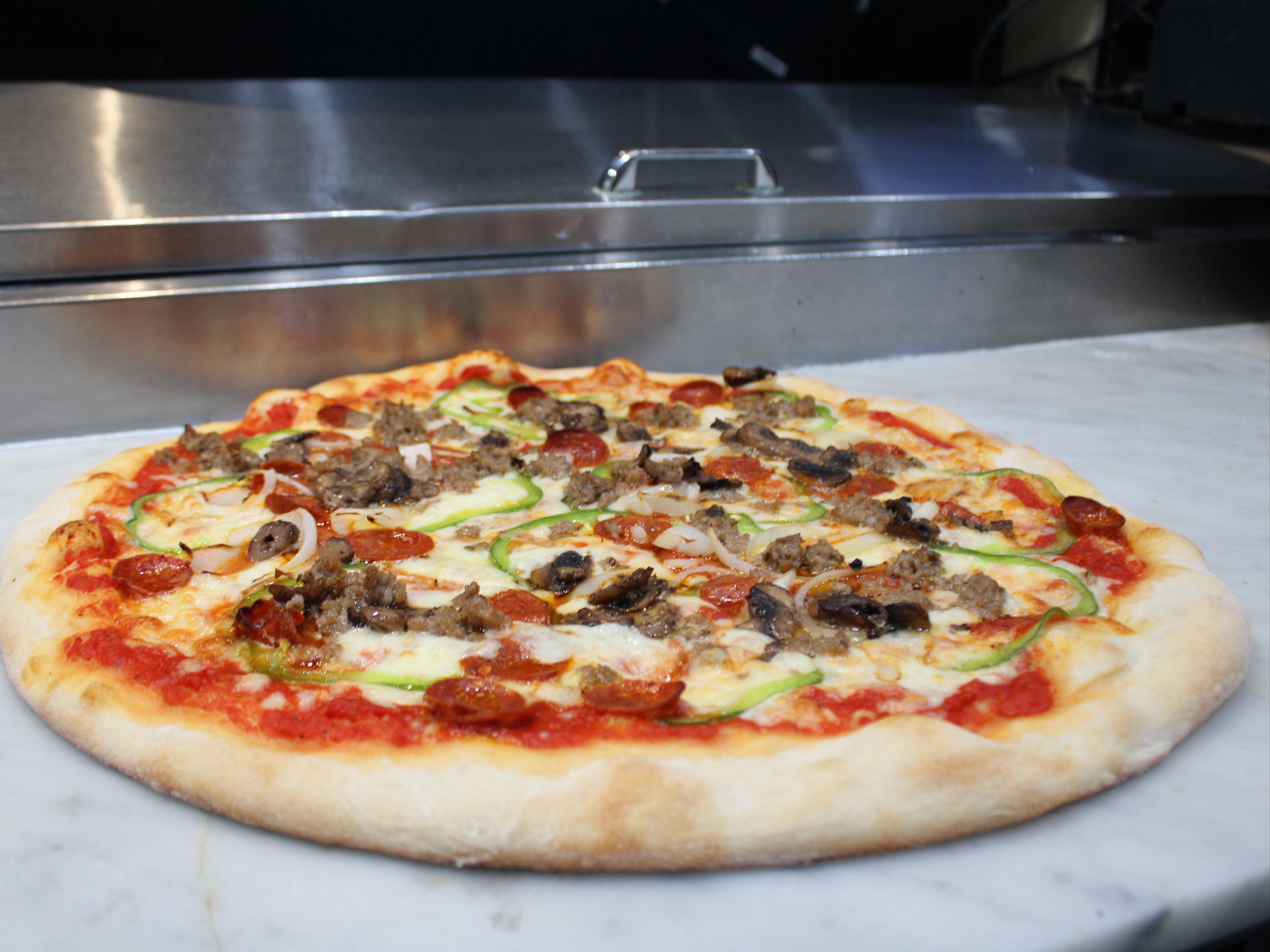 Supreme Pizza - MED