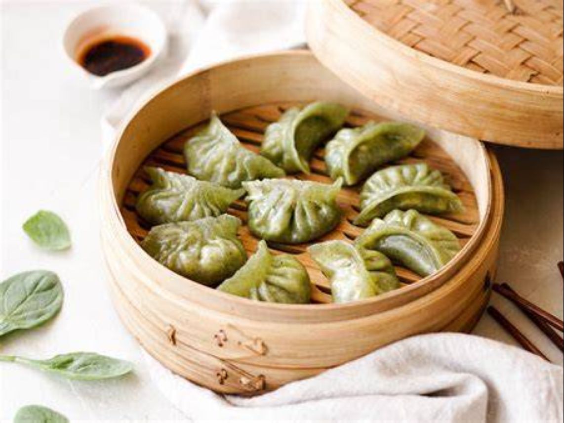 D9. Jade Dumpling / Bánh Bao Ngọc Lục Bảo / 翡翠饺.