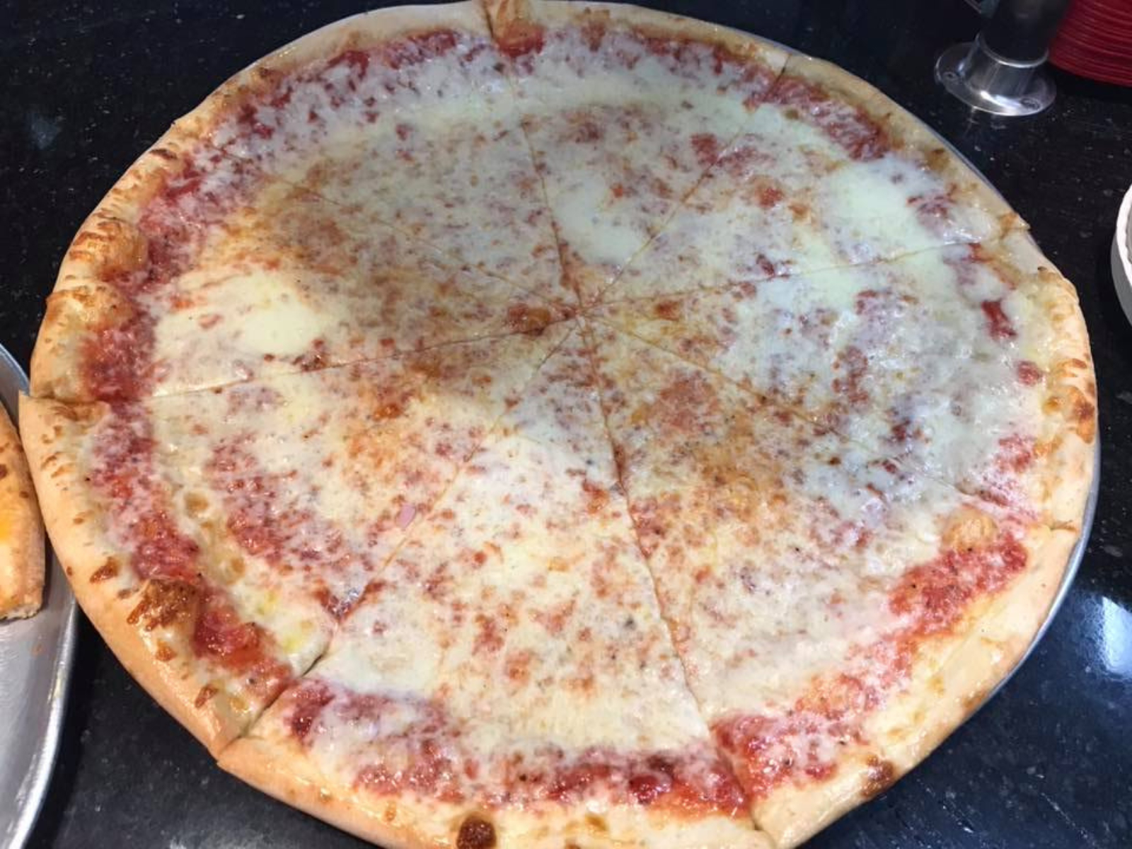 18in. Pizza.