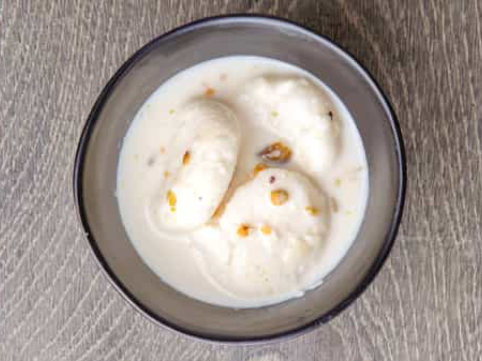 Ras Malai (3 Pieces).