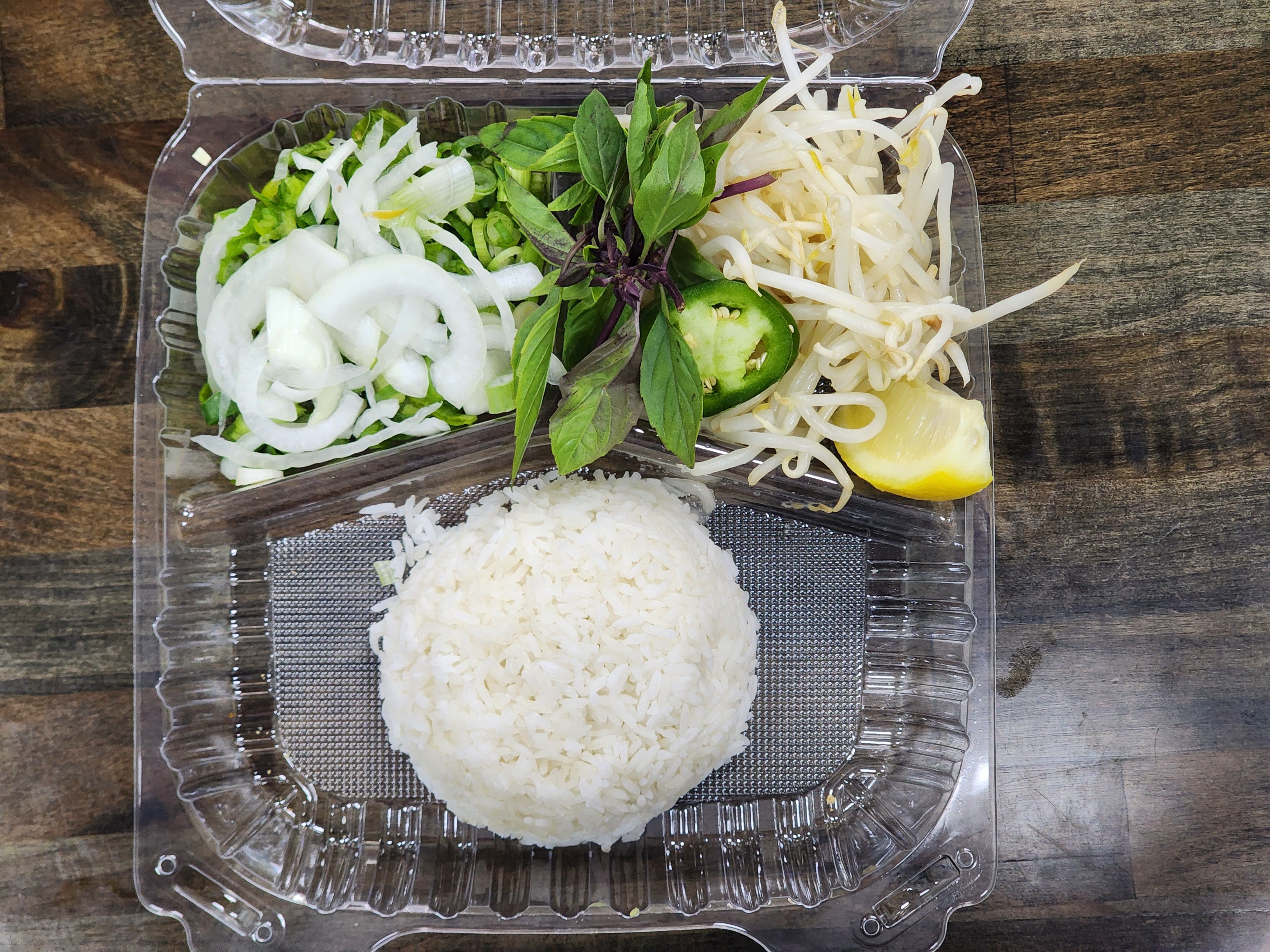 G3. Beefstew over rice(soup)(rice)