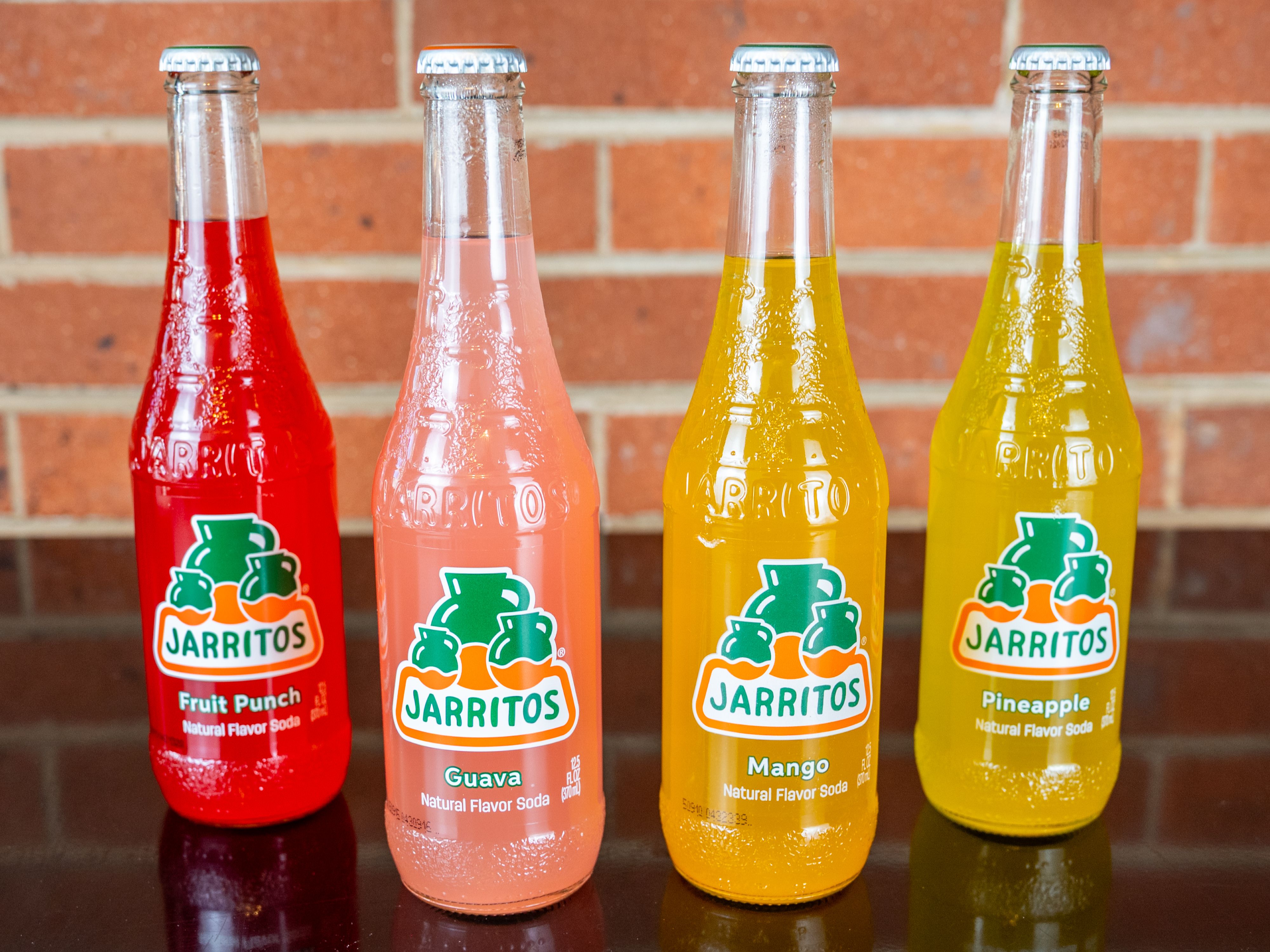 Jarritos.