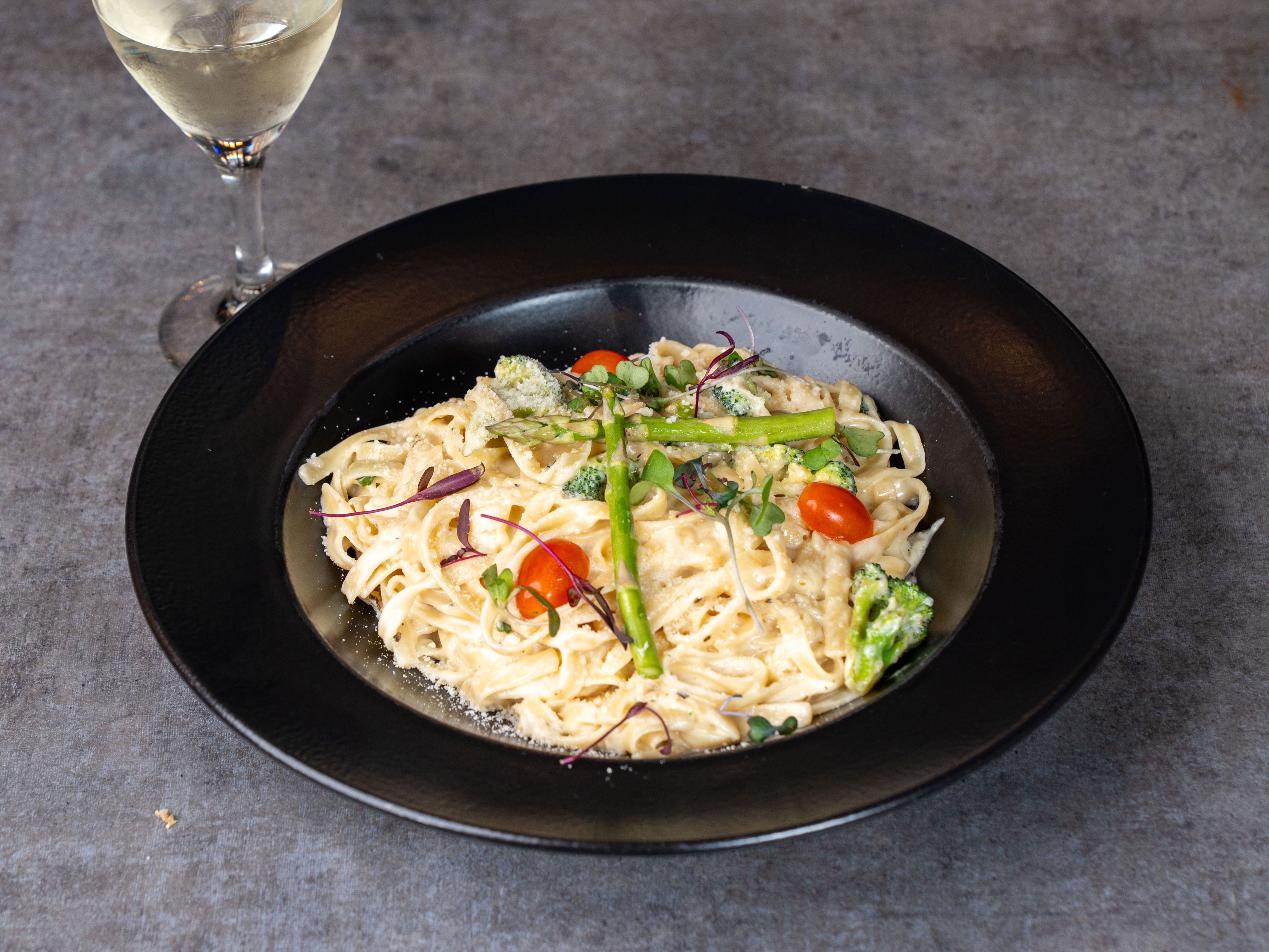 Fettucini Alfredo.
