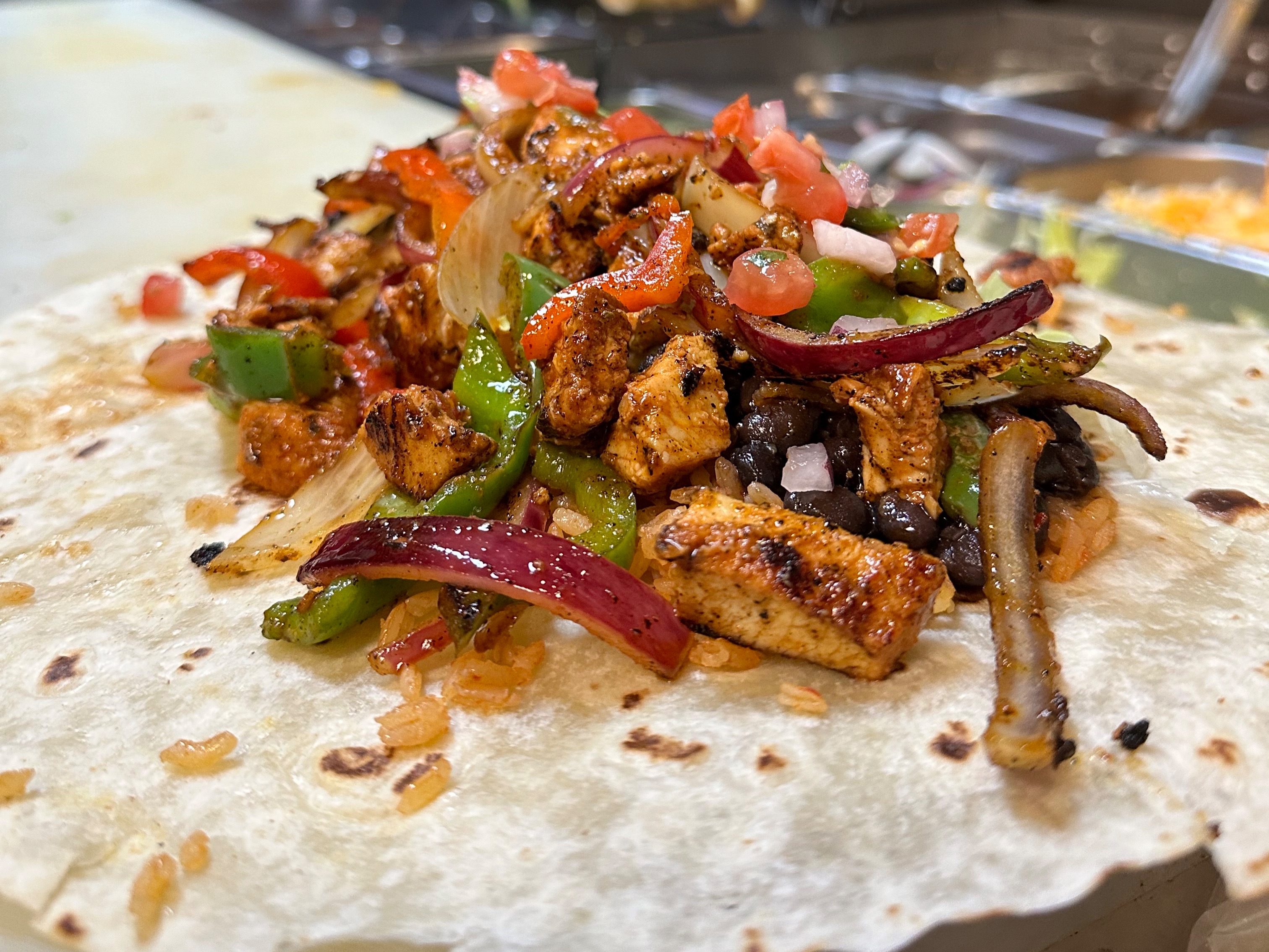 Fajita Pollo Burrito (Chicken).