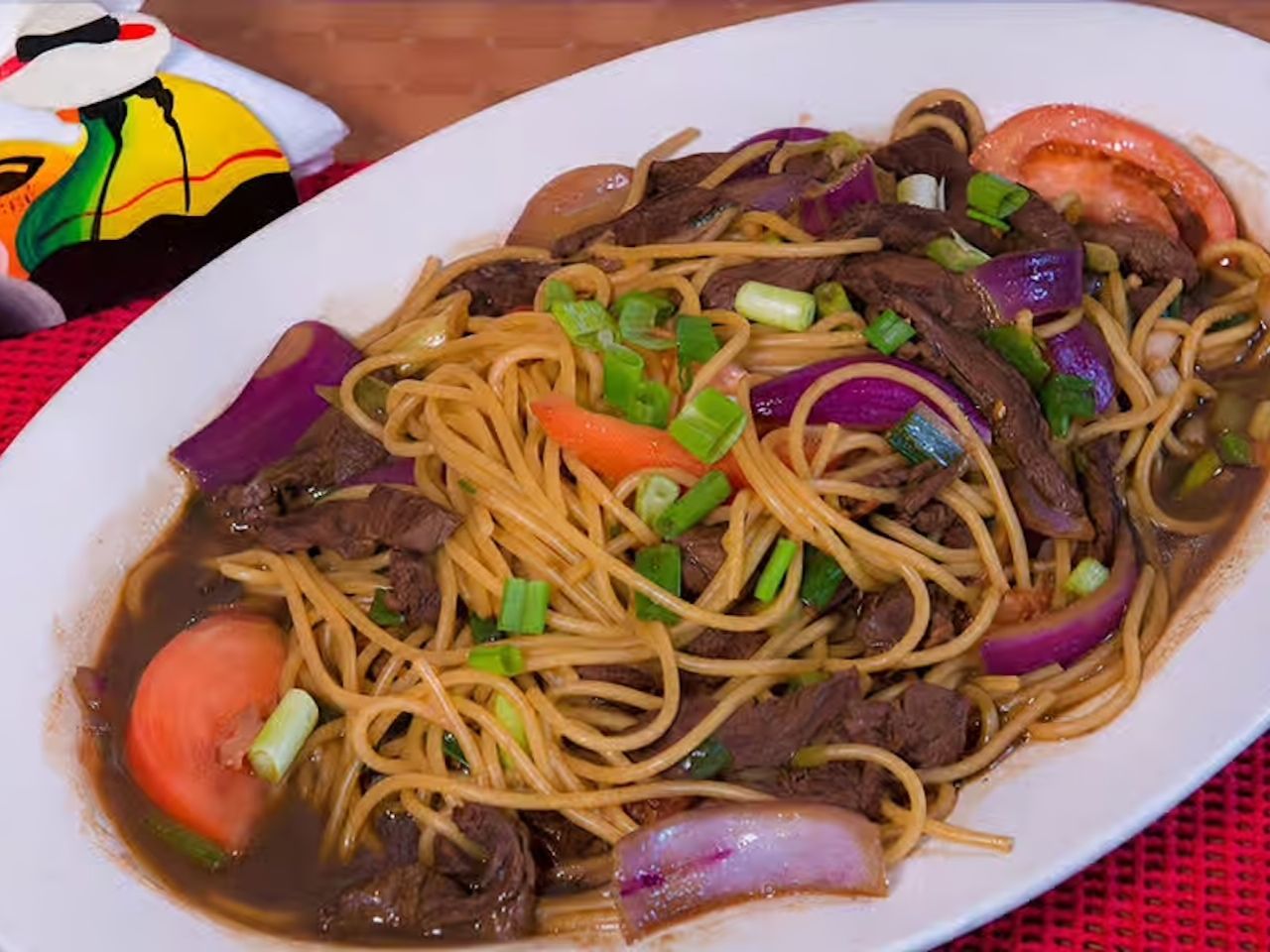 Tallarin Saltado Mixto.