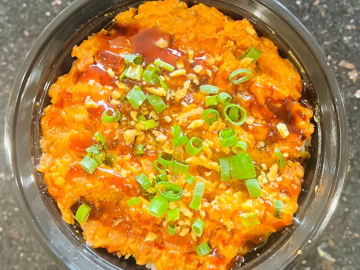 Spicy Ahi Deluxe Don.