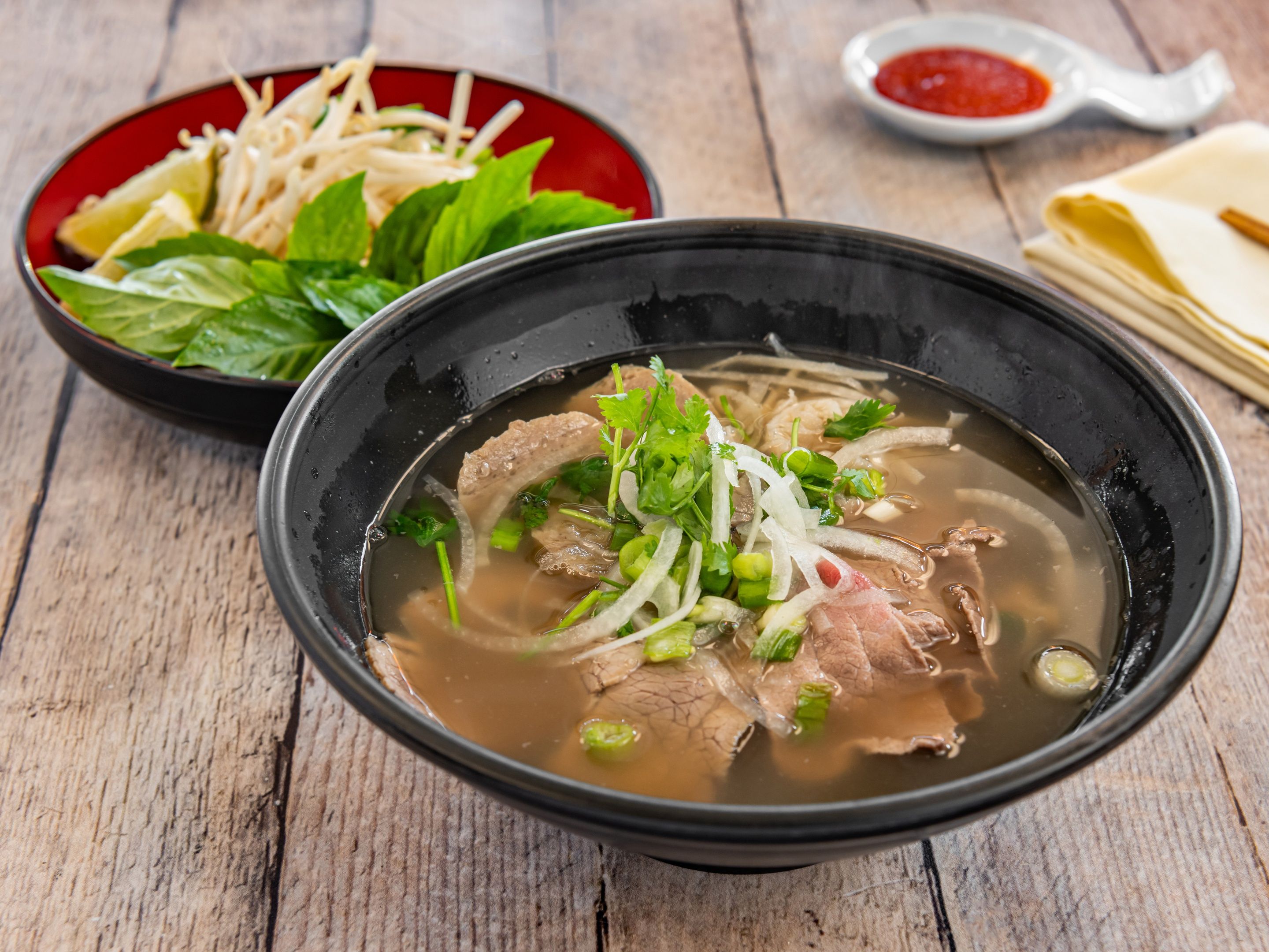 P11- Steak, Brisket, Tendon & Tripe Pho.