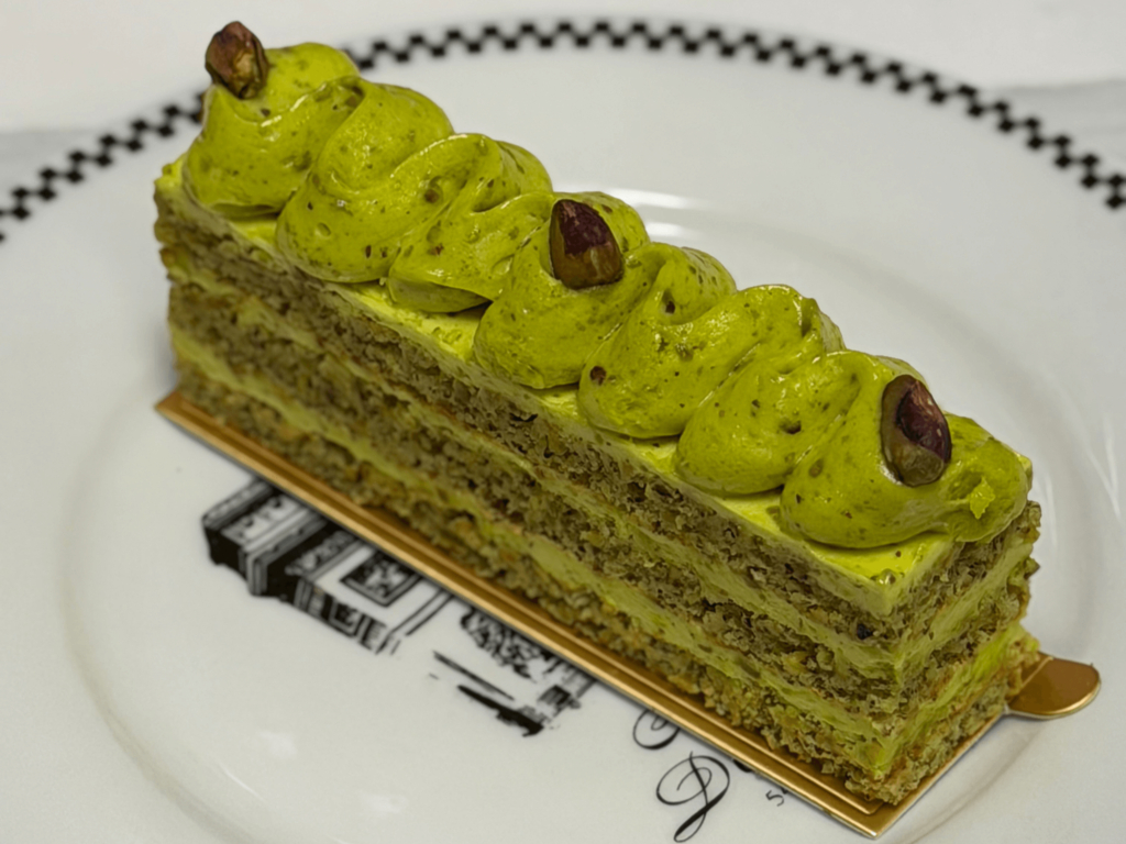 Russe Pistachio.