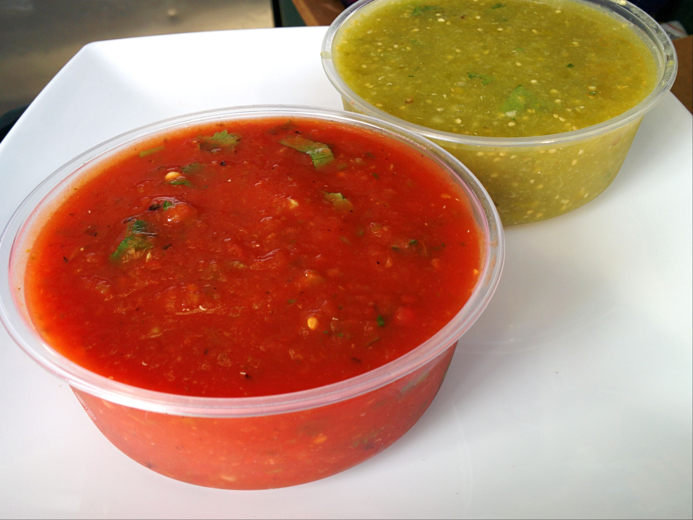 8 oz Green Salsa.
