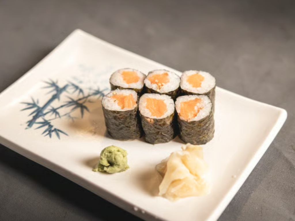 Salmon Roll, Raw.