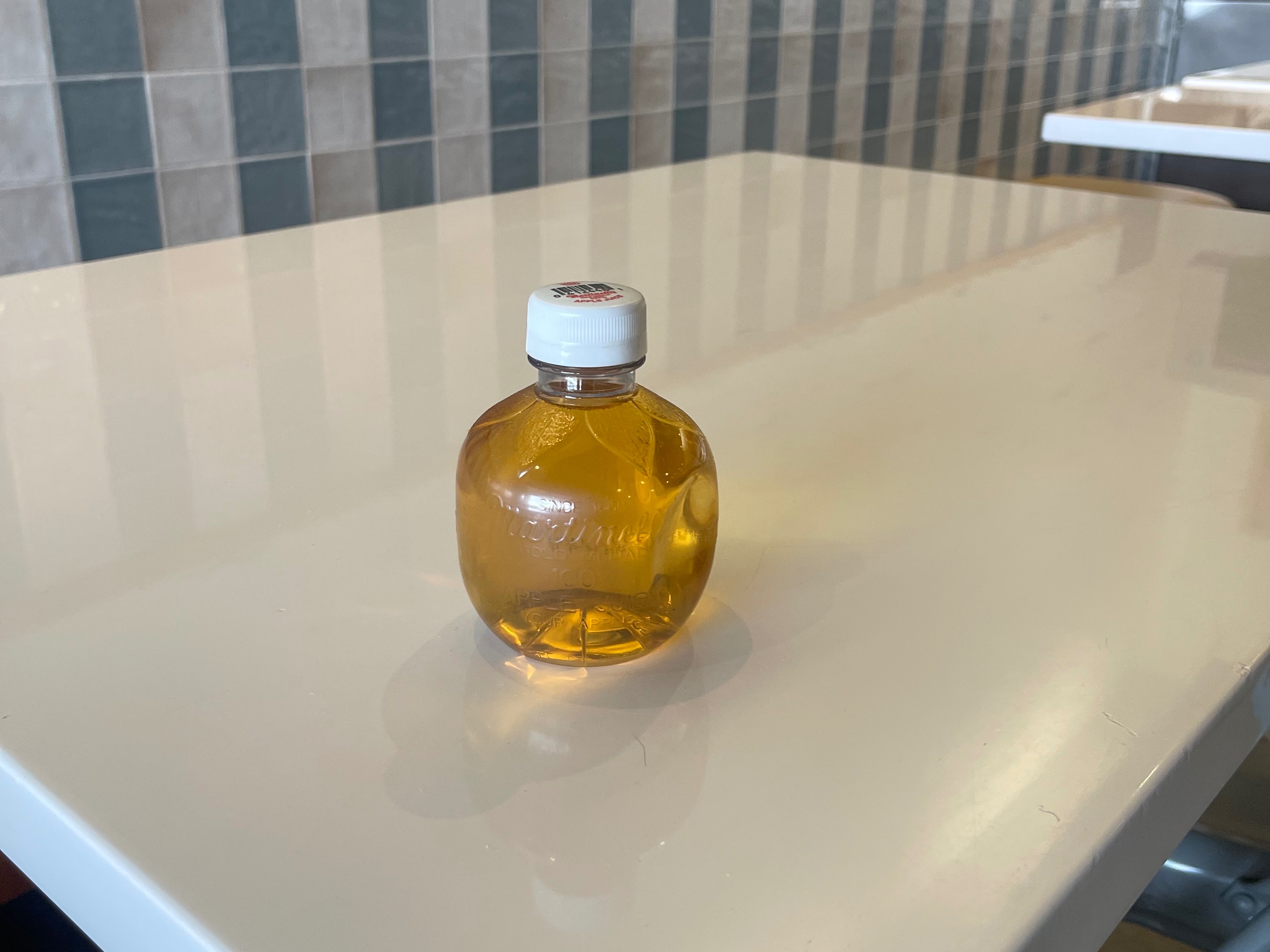 Martinelli's Apple Juice.