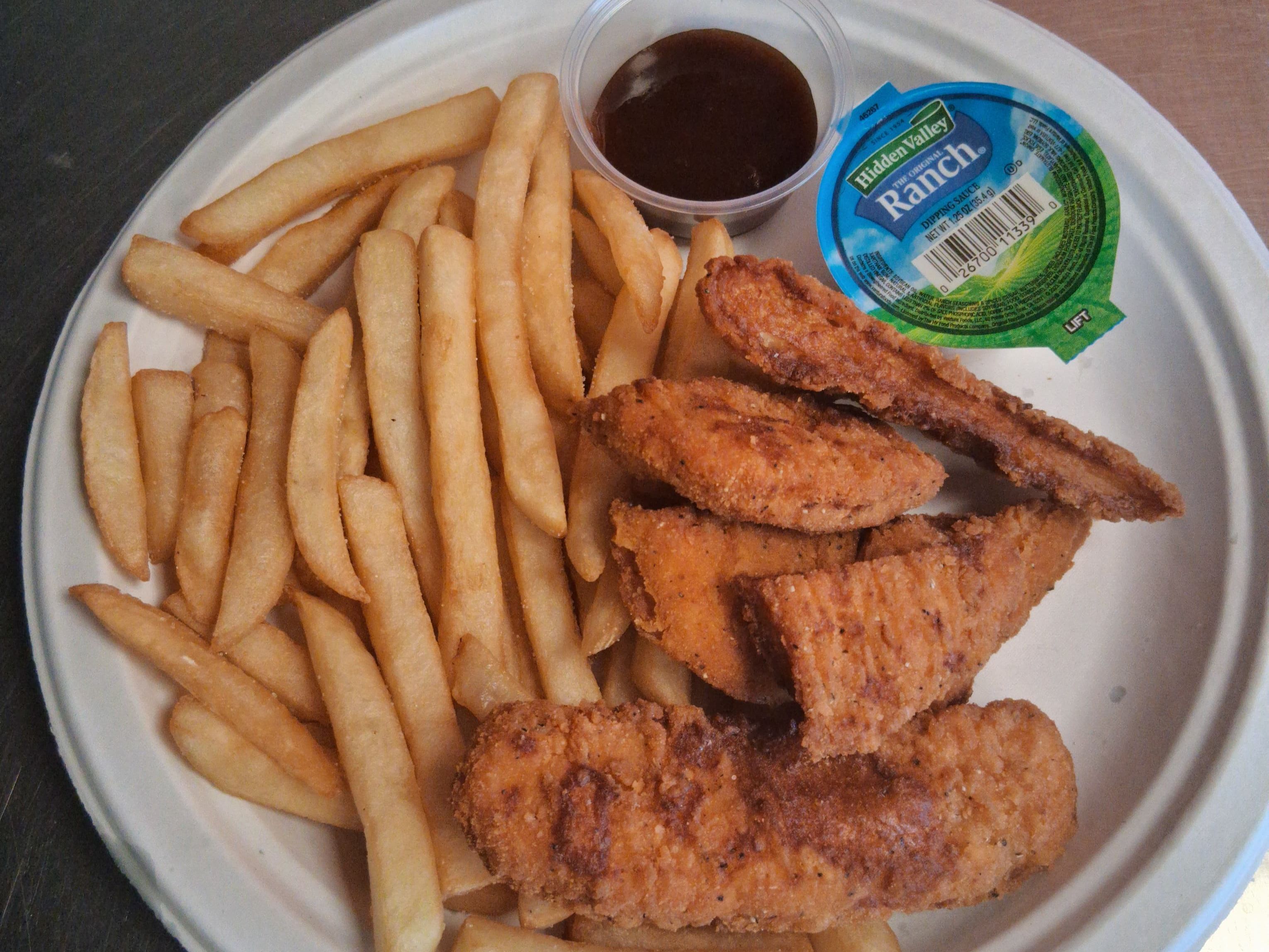 Spicy Chicken Tender & Fries