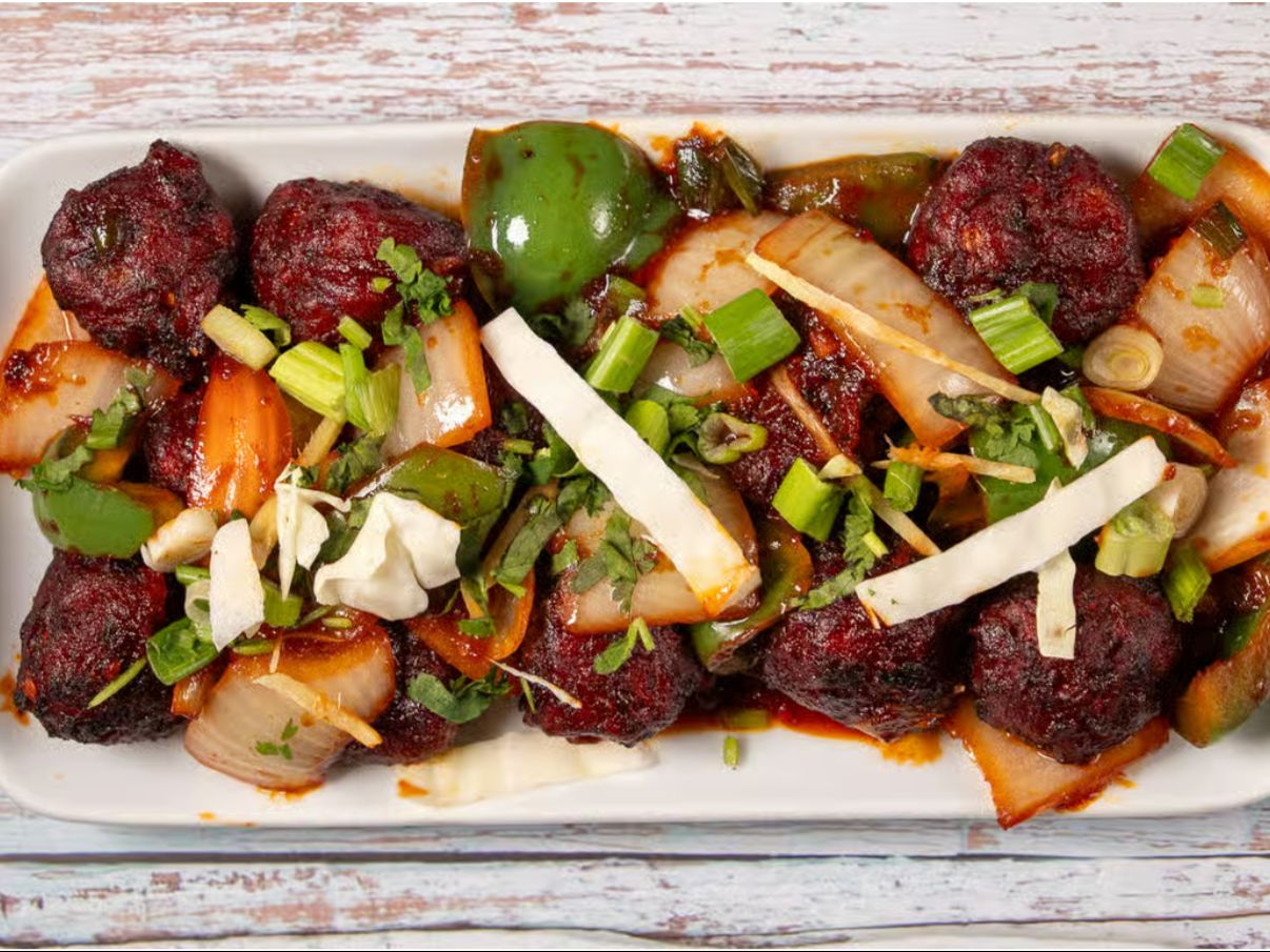 Veg Manchurian Dry (10 Pc.).