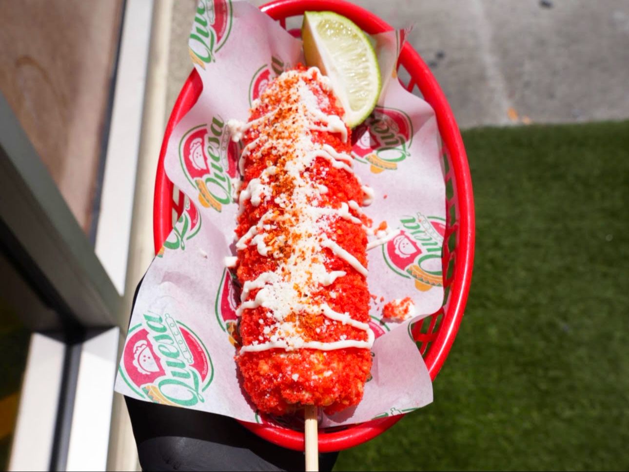 Loco Elote.