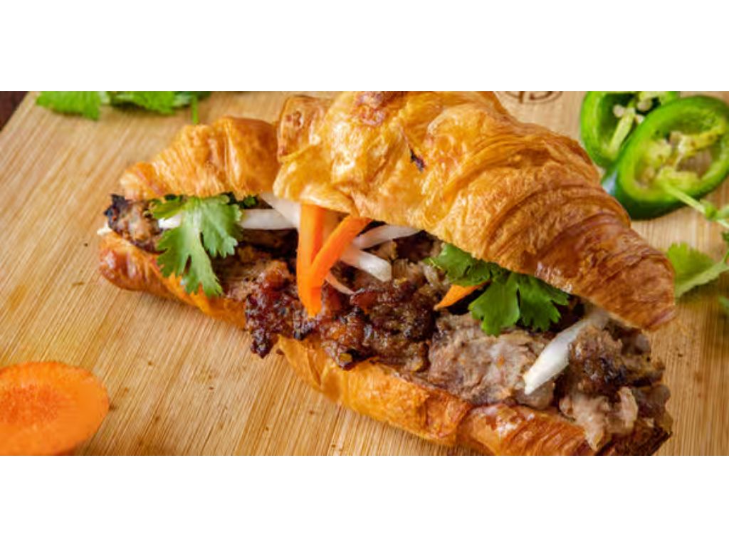 B11. GRILLED PORK / CROISSANT THỊT NƯỚNG.
