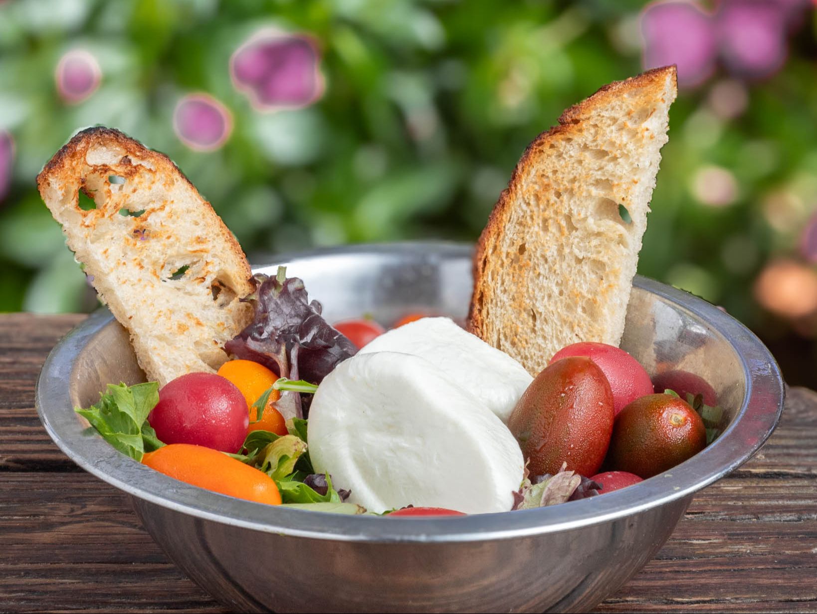 Burrata Salad.