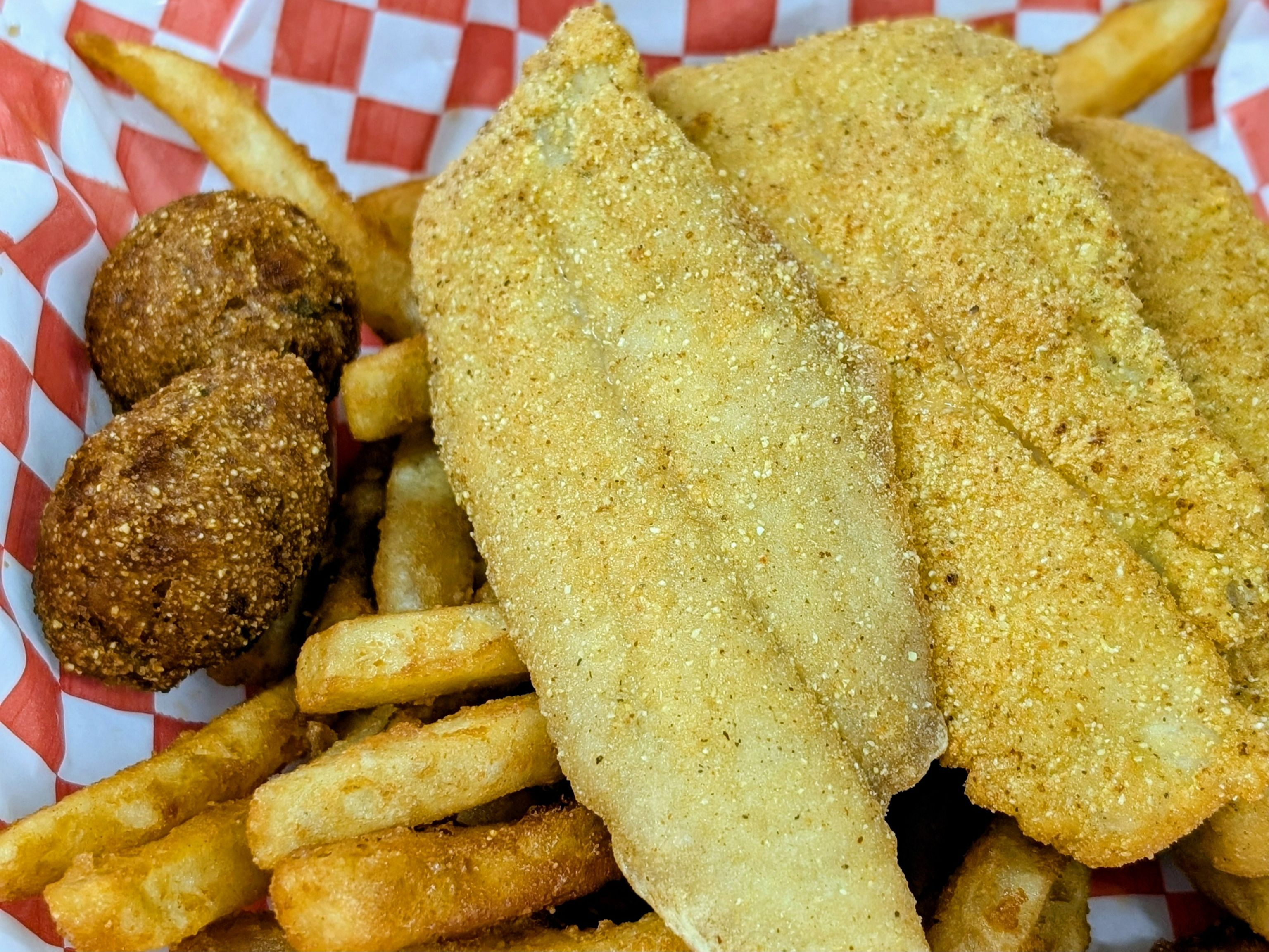 Fried Fish Basket 3pc.
