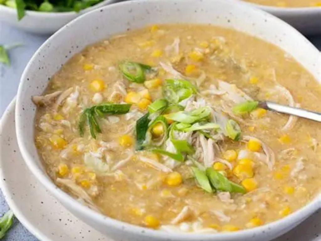 Chicken Corn Soup / Súp Gà Ngô / 鸡肉玉米汤.