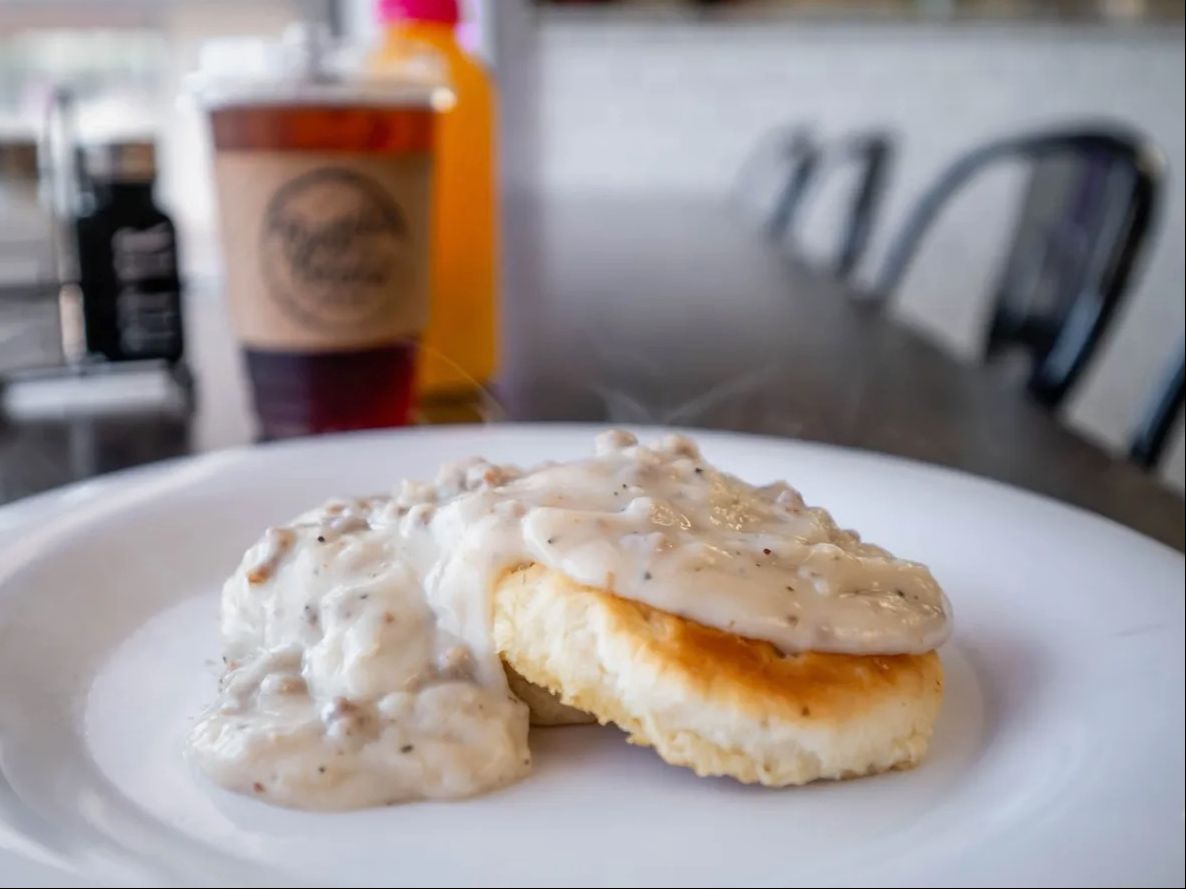 Biscuits and Gravy (Half Order).
