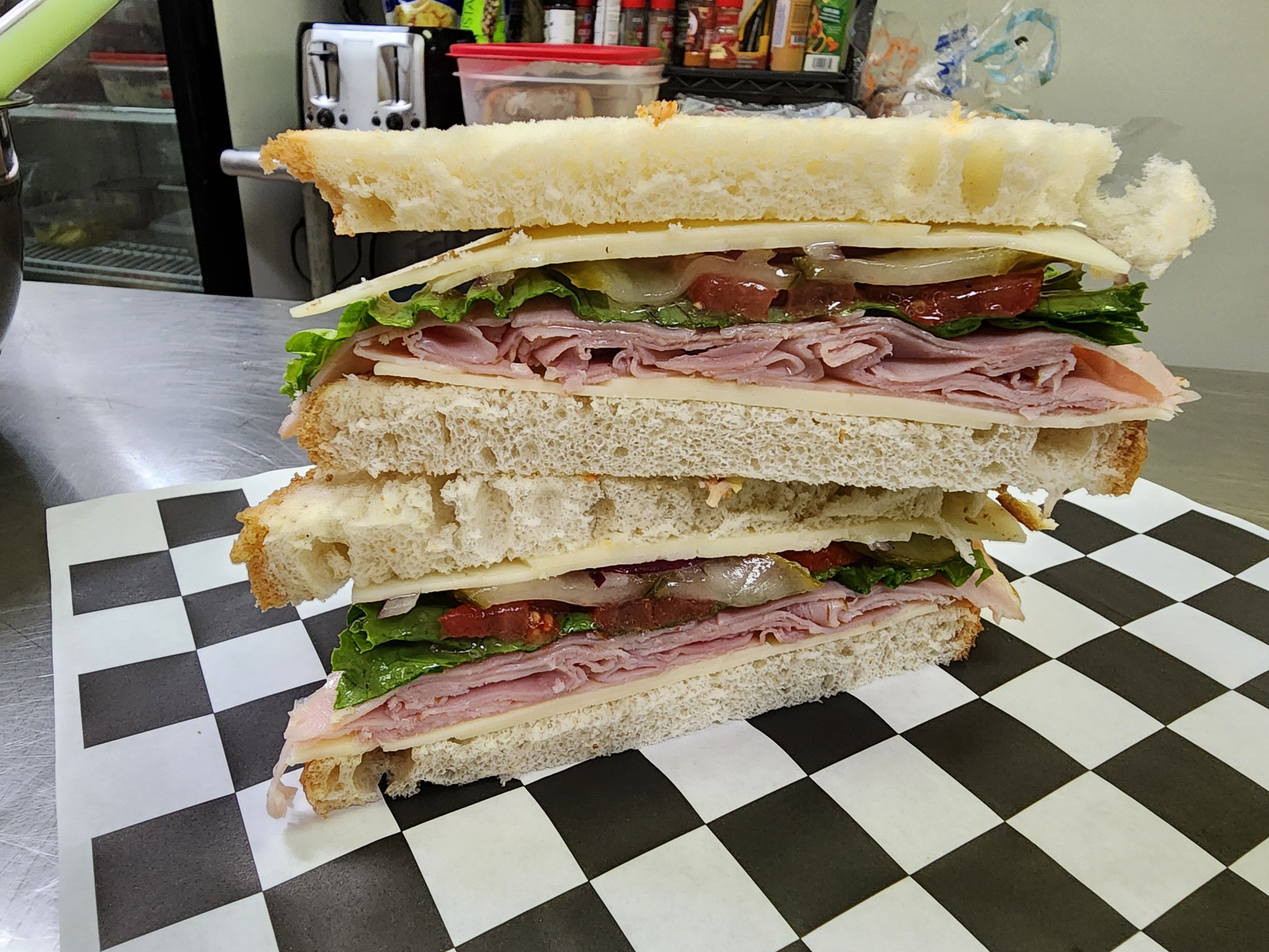 © Ham & Cheese Cold Cut.