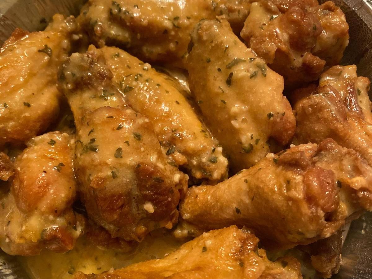 Garlic Wings.