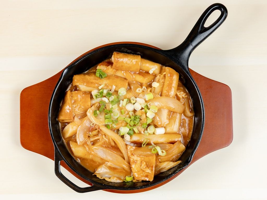 Rose Tteokbokki-로제떡볶이.
