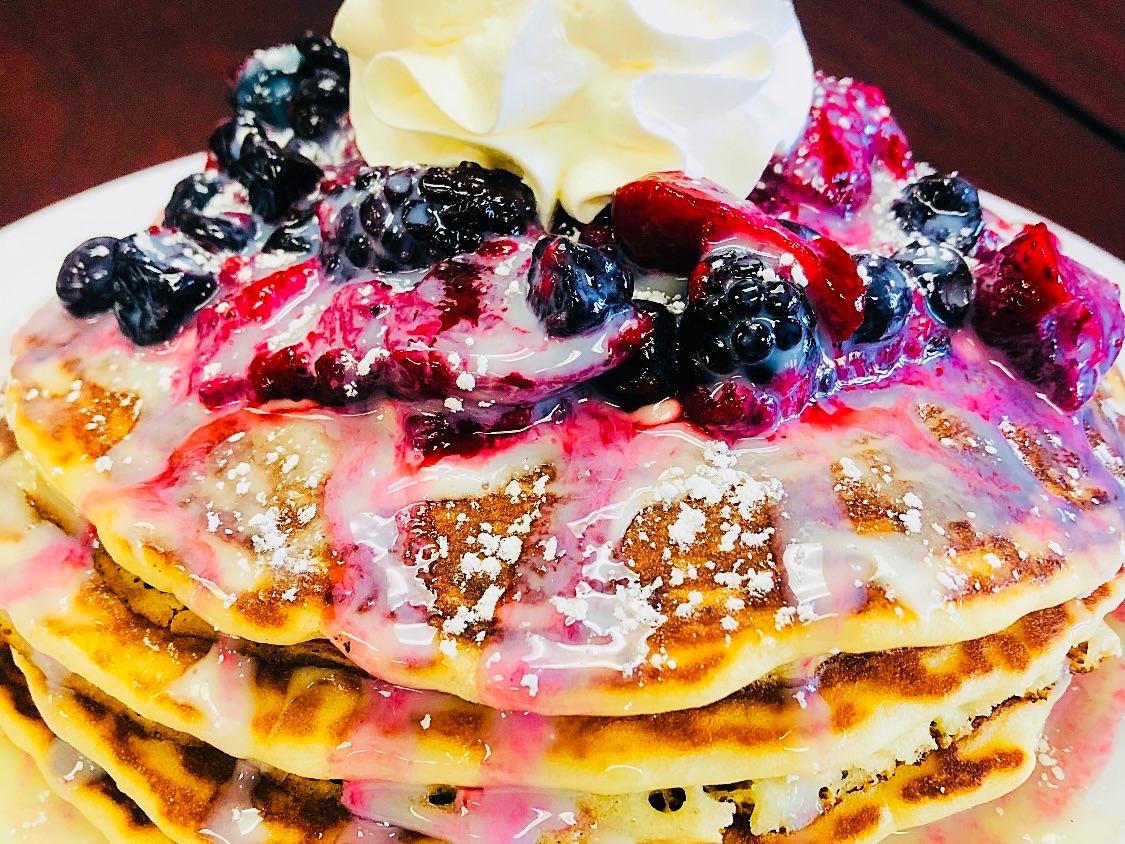 Mixed Berries Pancakes