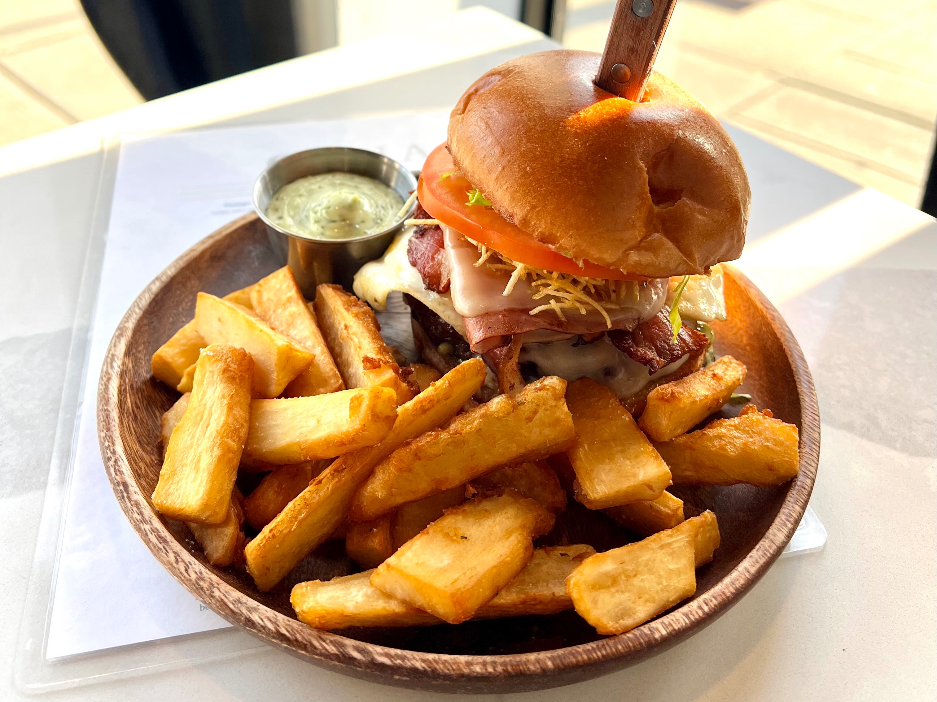 Cana Burger.