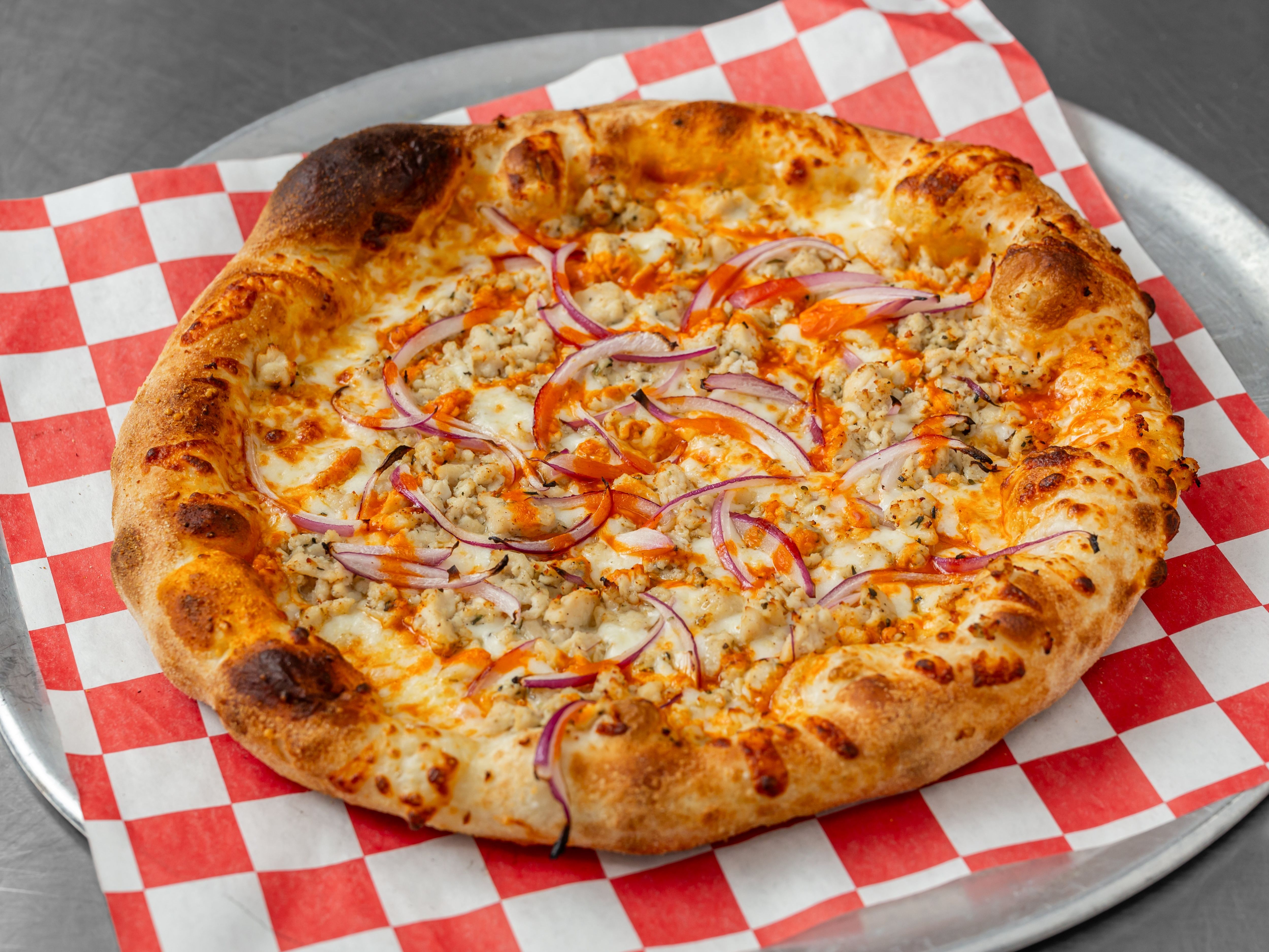 18" Buffalo Chicken Pizza