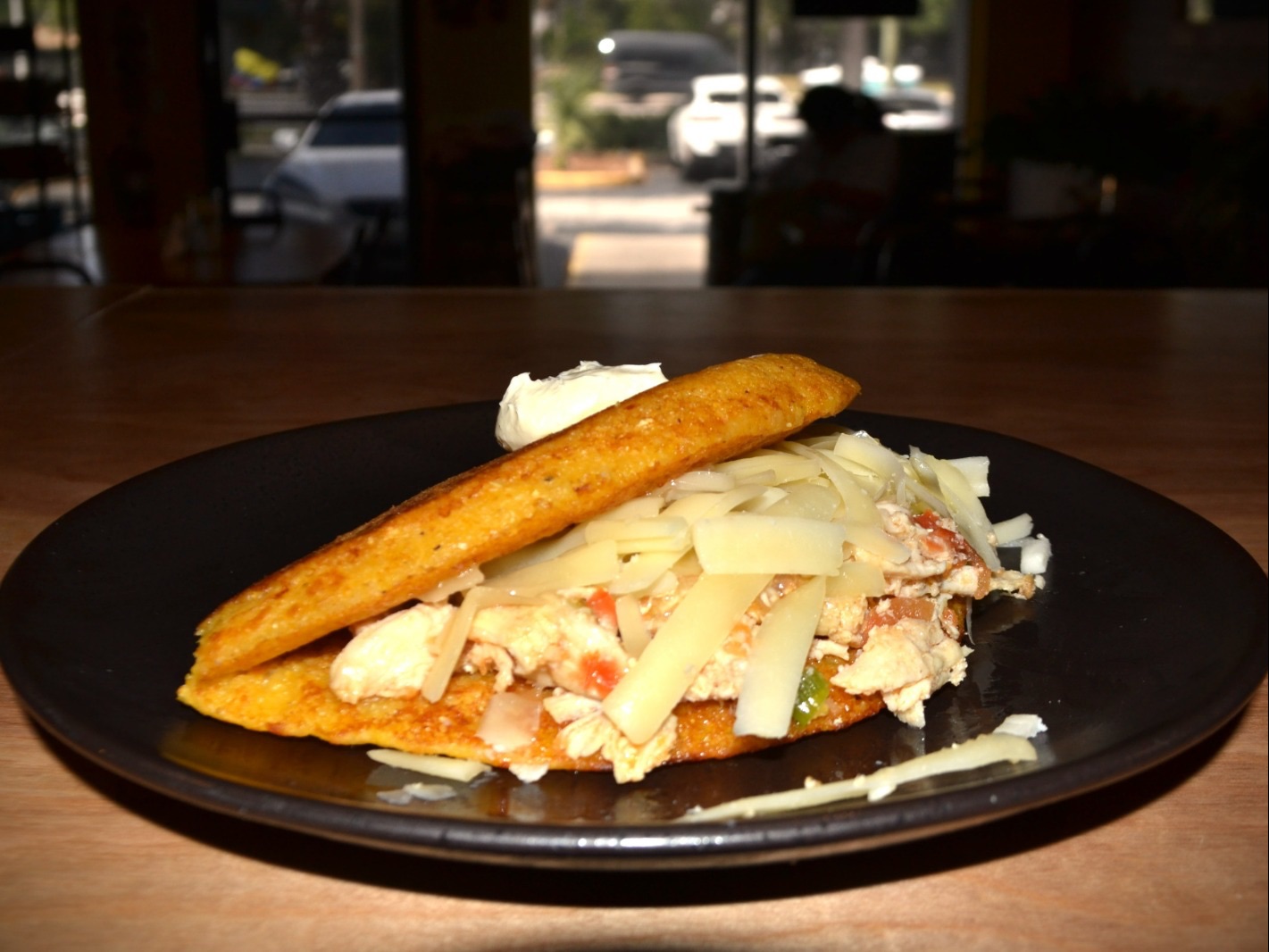 Chicken Cachapa / Cachapa de Pollo Mechado.