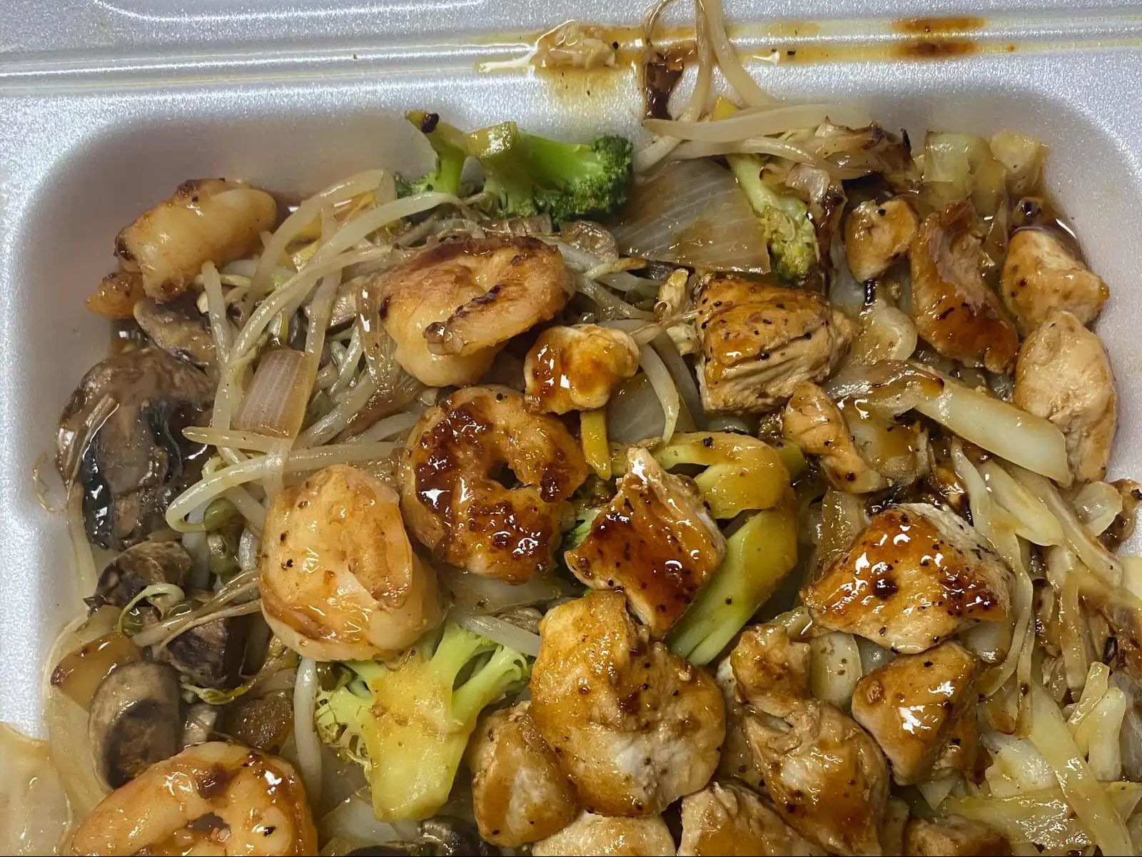 Noodle Chicken & Shrimp.