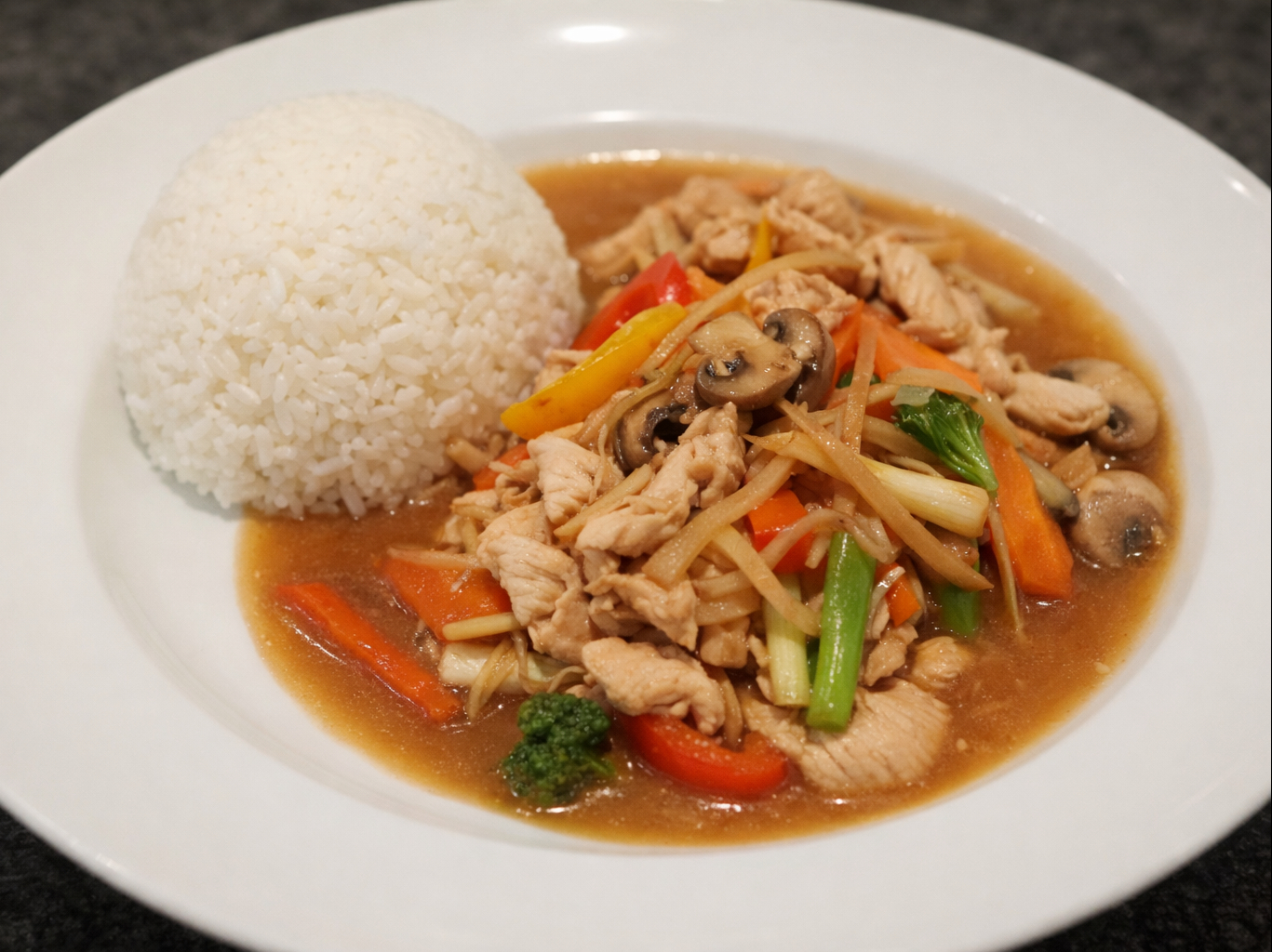 Gingerine Sauce (L).