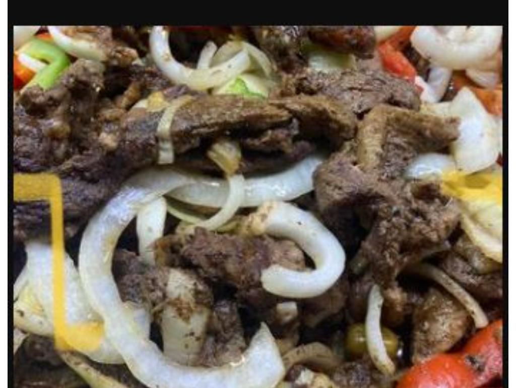 Bistec Salteado / Pepper Steak.