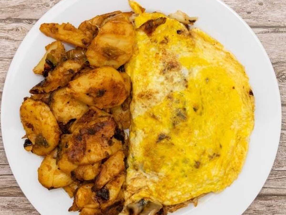 16. Sausage, Tomatoes, Mushrooms, & Swiss.