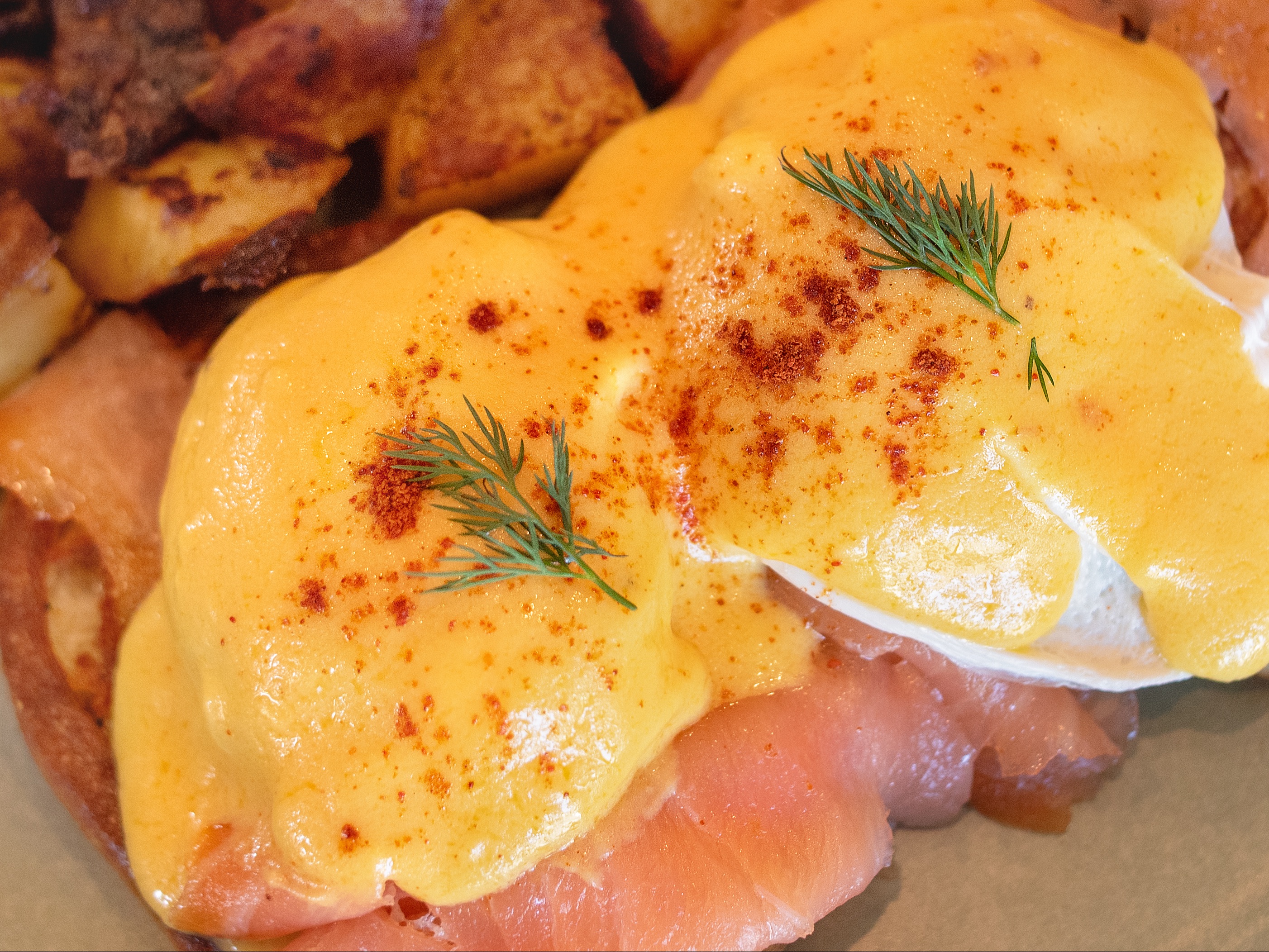 Chef's Choice Eggs Benedict.