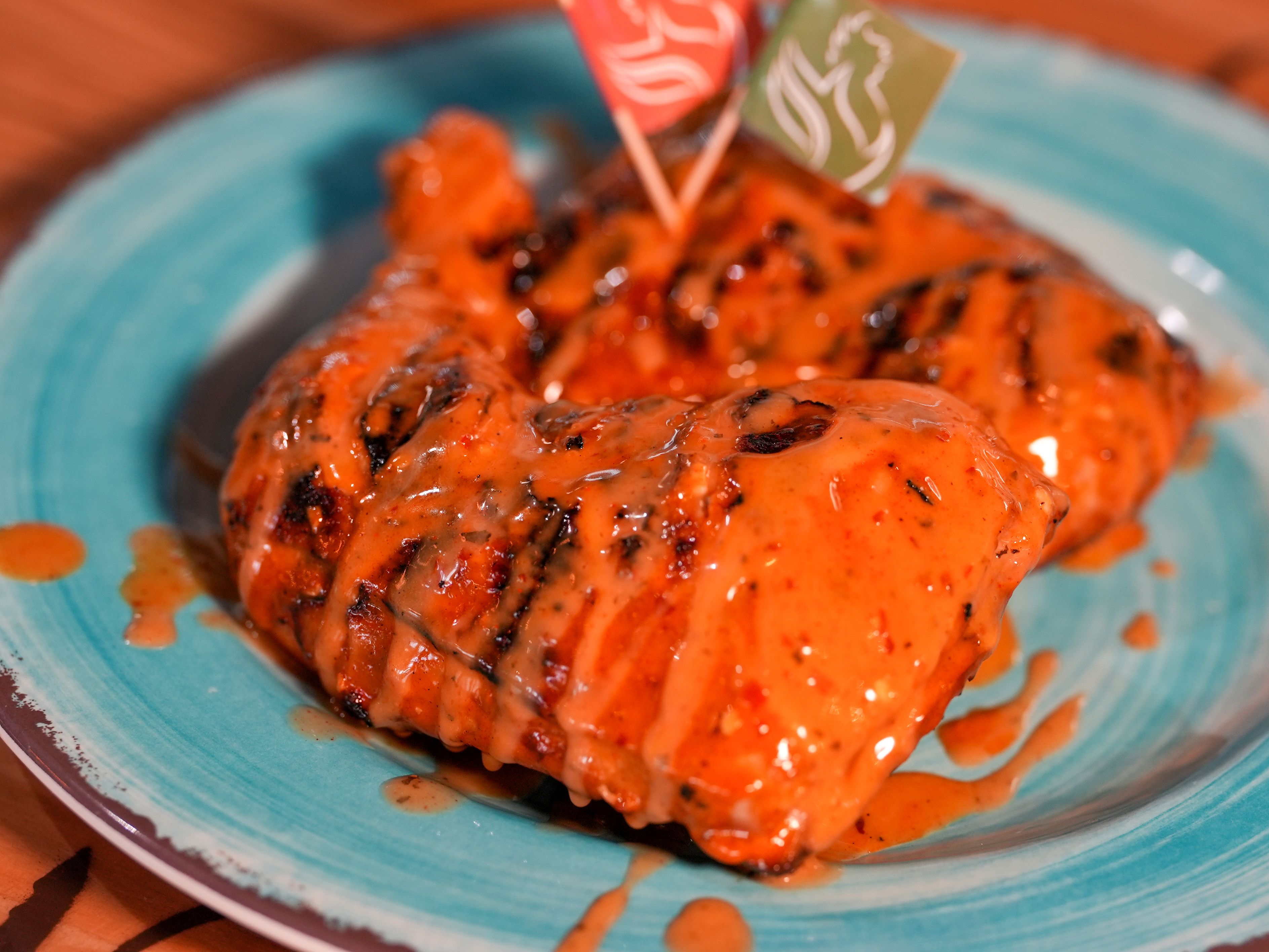 Two 1/4 Chicken: Leg & Thigh.