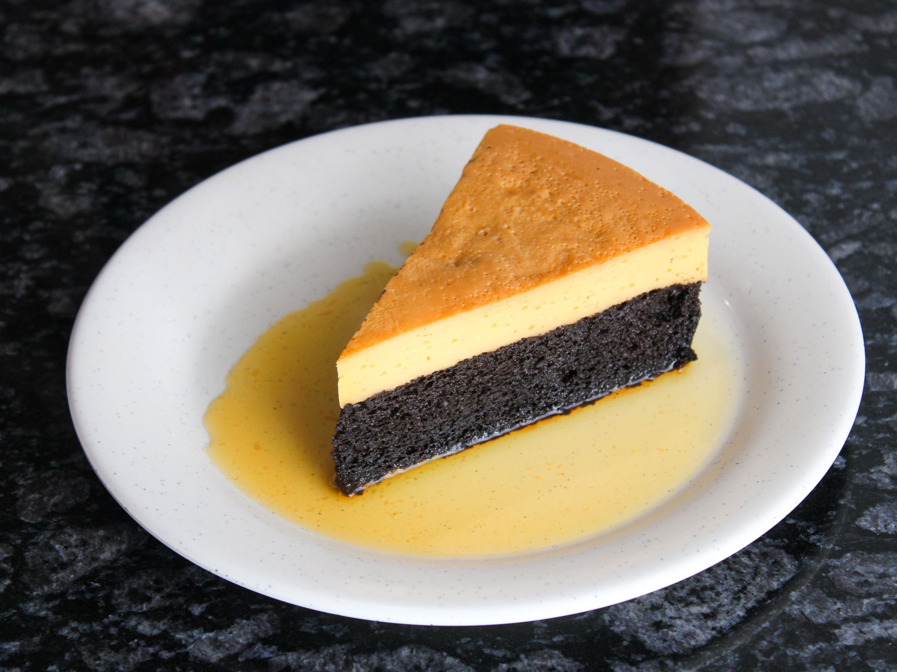 Chocoflan.