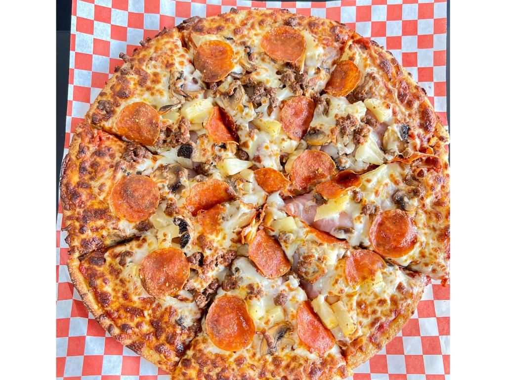 Deluxe Pizza.